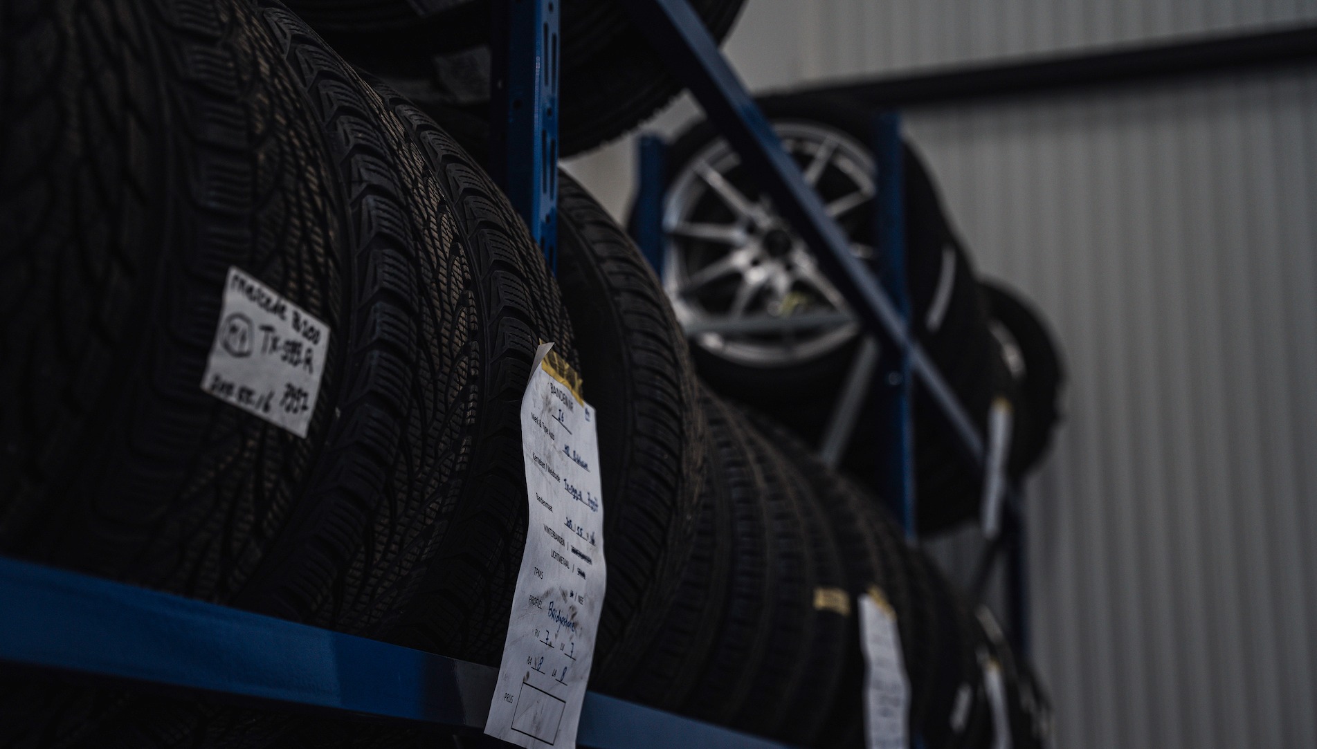 Subpage Details Slider Image Bandenservice | Autocenter Oss