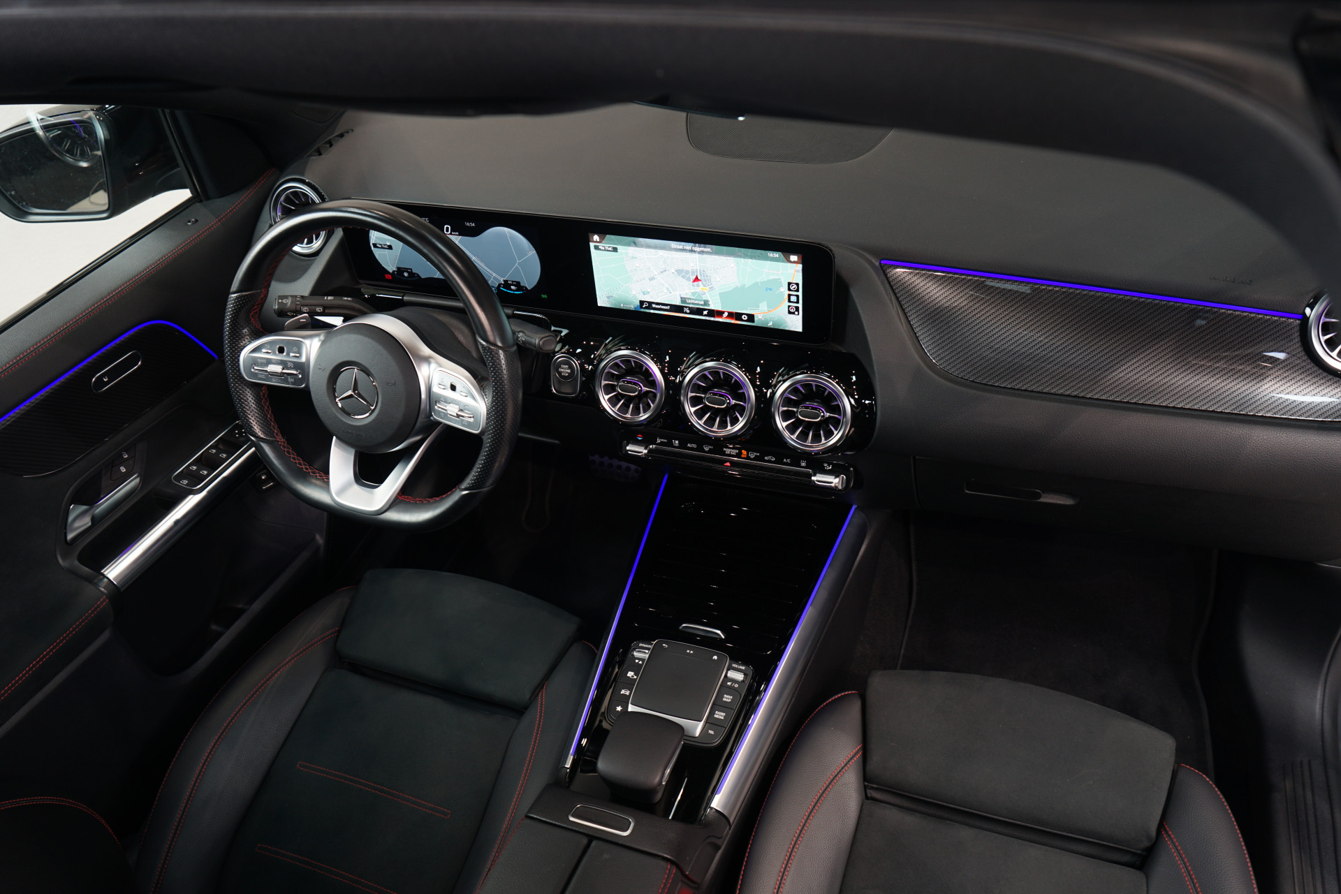 Mercedes-Benz GLA 250 e AMG 45118402-2.jpg | Autocenter Oss