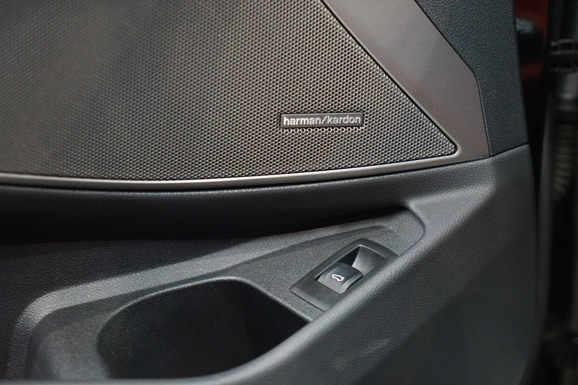 BMW 3 Serie M3 xDrive Competition 45387063-60.jpg | Autocenter Oss