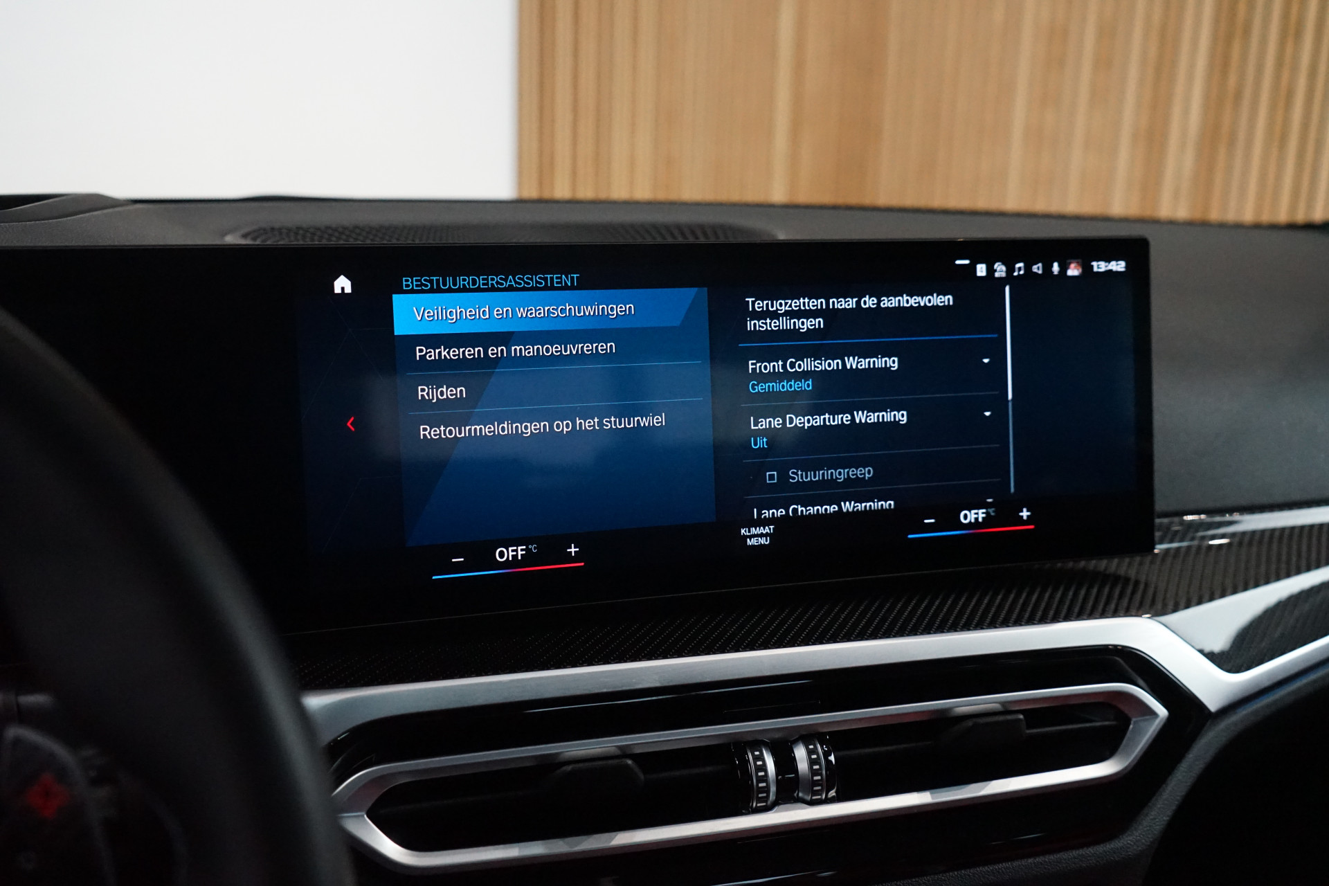 BMW 3 Serie M3 xDrive Competition 45387063-75.jpg | Autocenter Oss