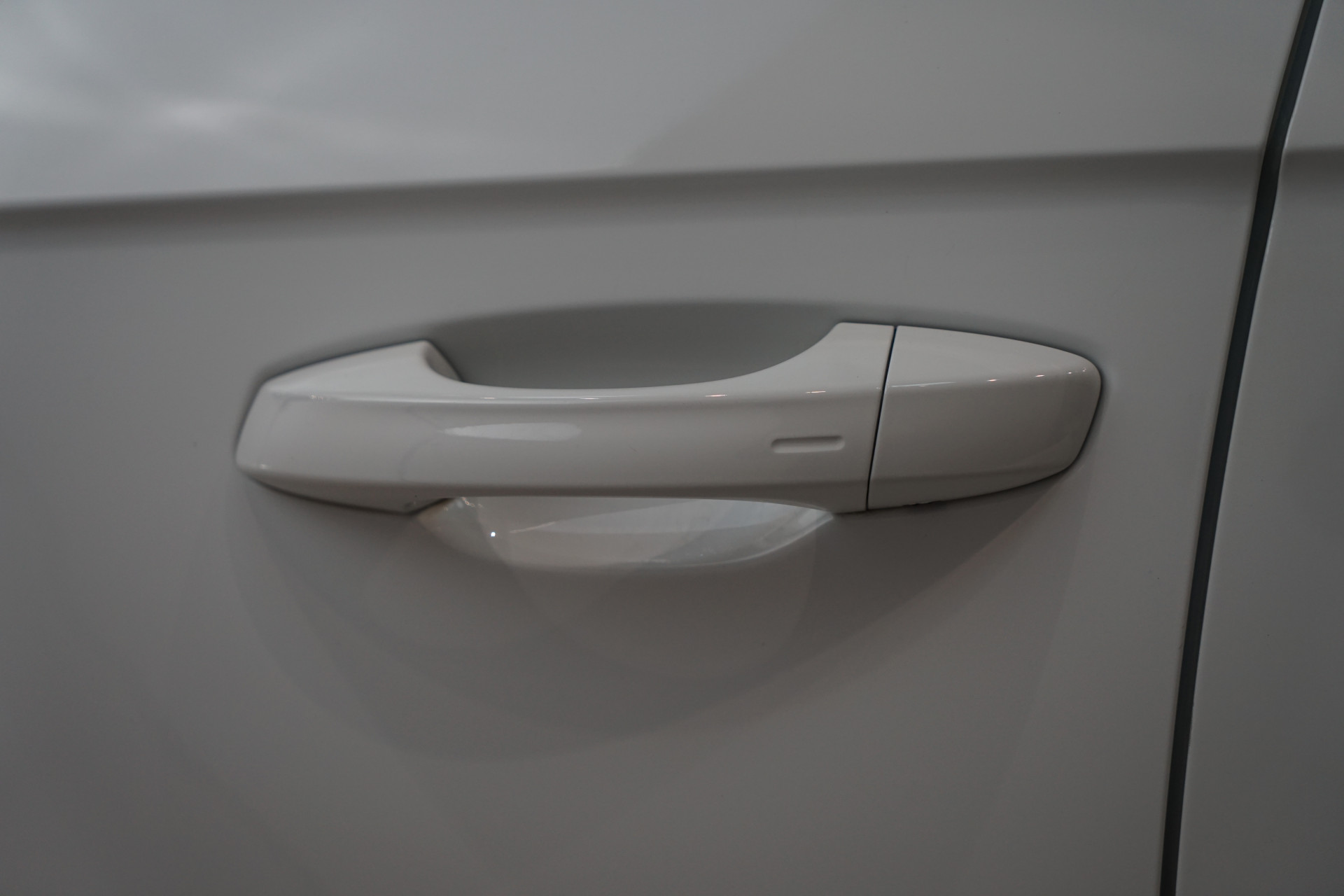 Volkswagen T-Roc 1.5 TSI R-LINE DSG 45461314-31.jpg | Autocenter Oss