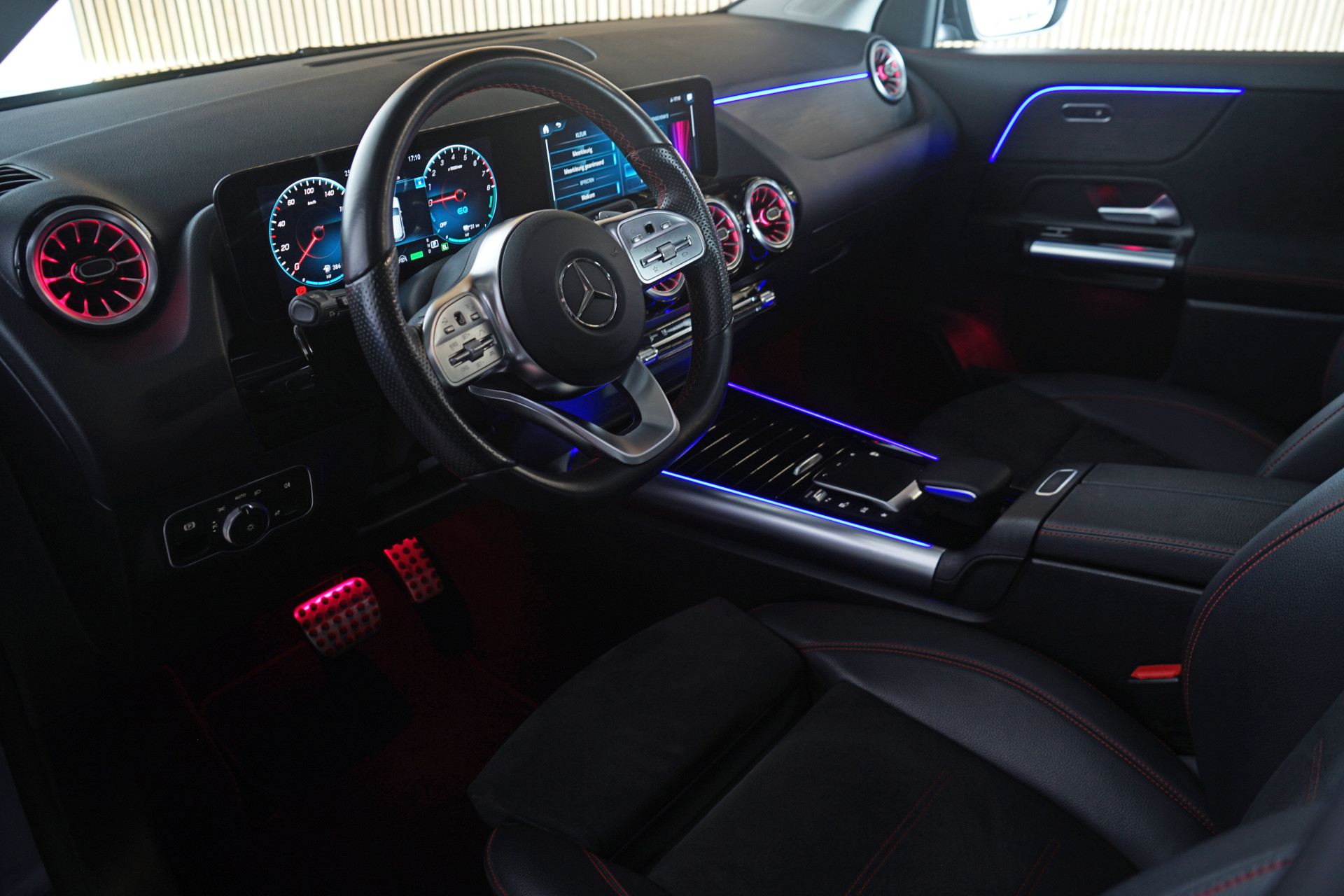 Mercedes-Benz GLA 250 e AMG 45473377-2.jpg | Autocenter Oss