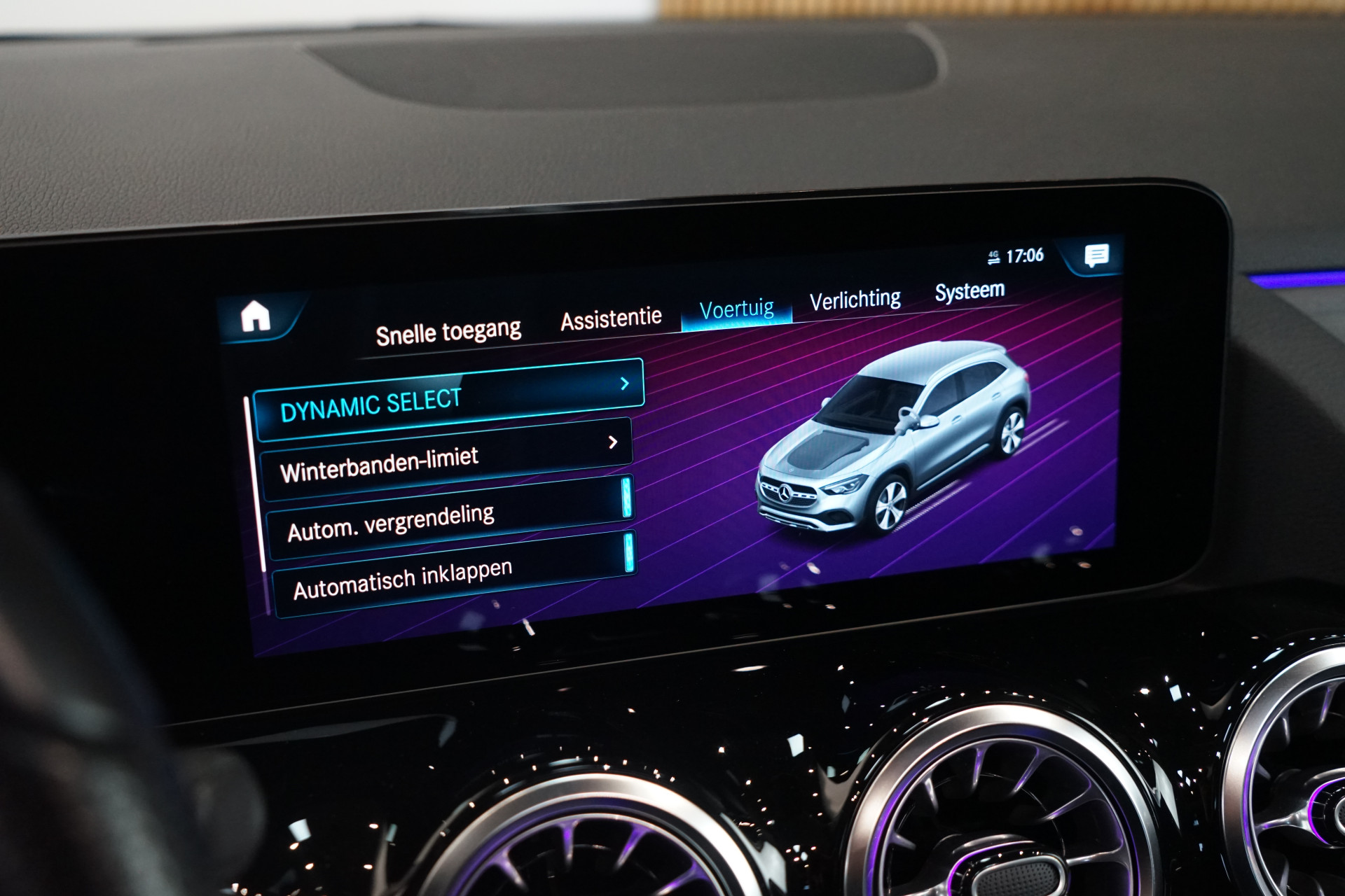 Mercedes-Benz GLA 250 e AMG 45473377-25.jpg | Autocenter Oss