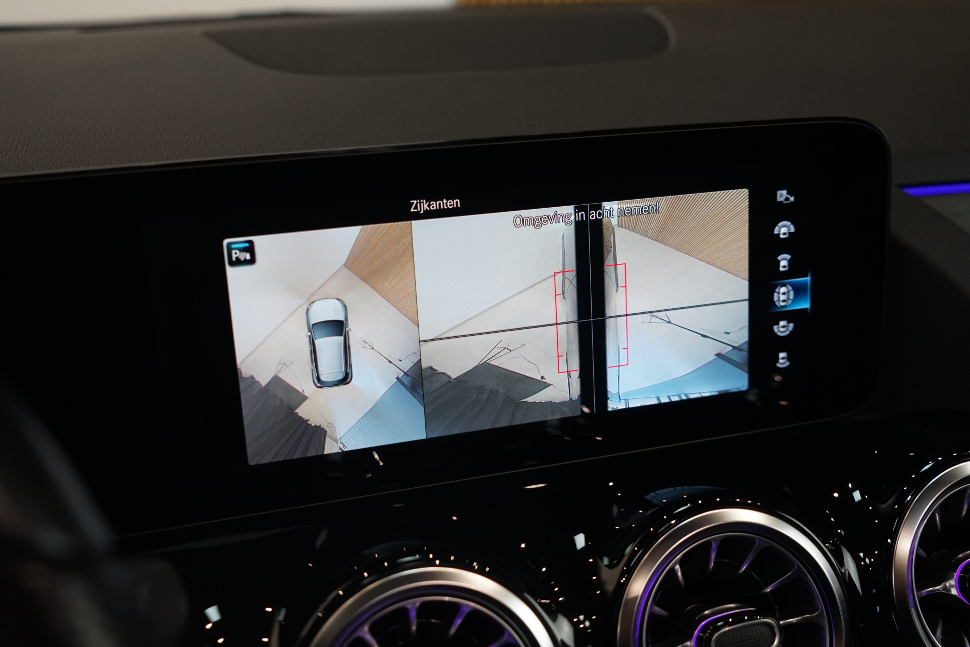 Mercedes-Benz GLA 250 e AMG 45473377-28.jpg | Autocenter Oss