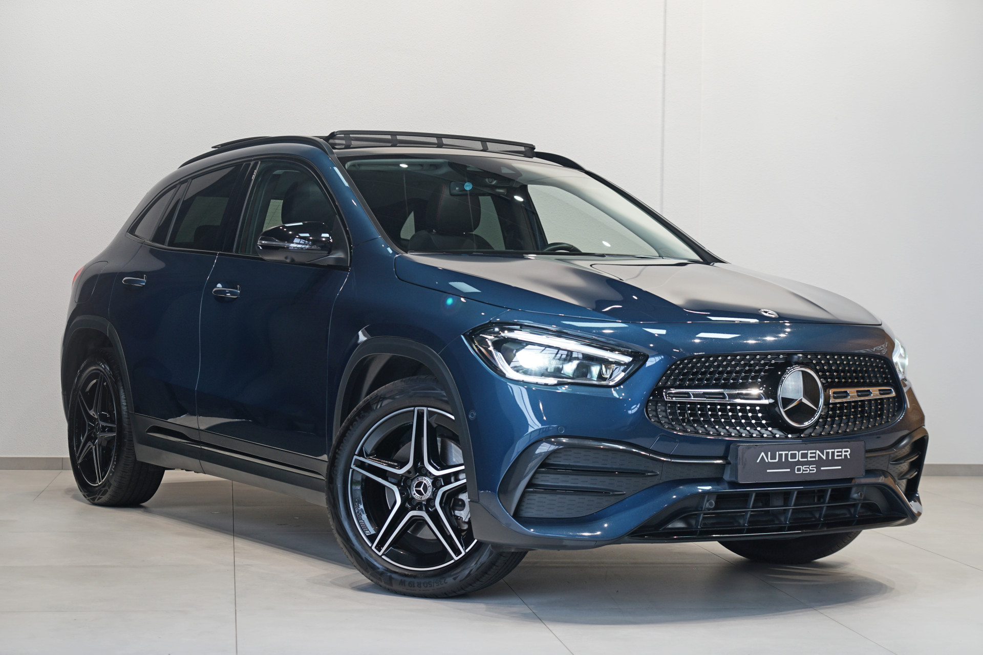 Mercedes-Benz GLA 250 e AMG 45473377-4.jpg | Autocenter Oss