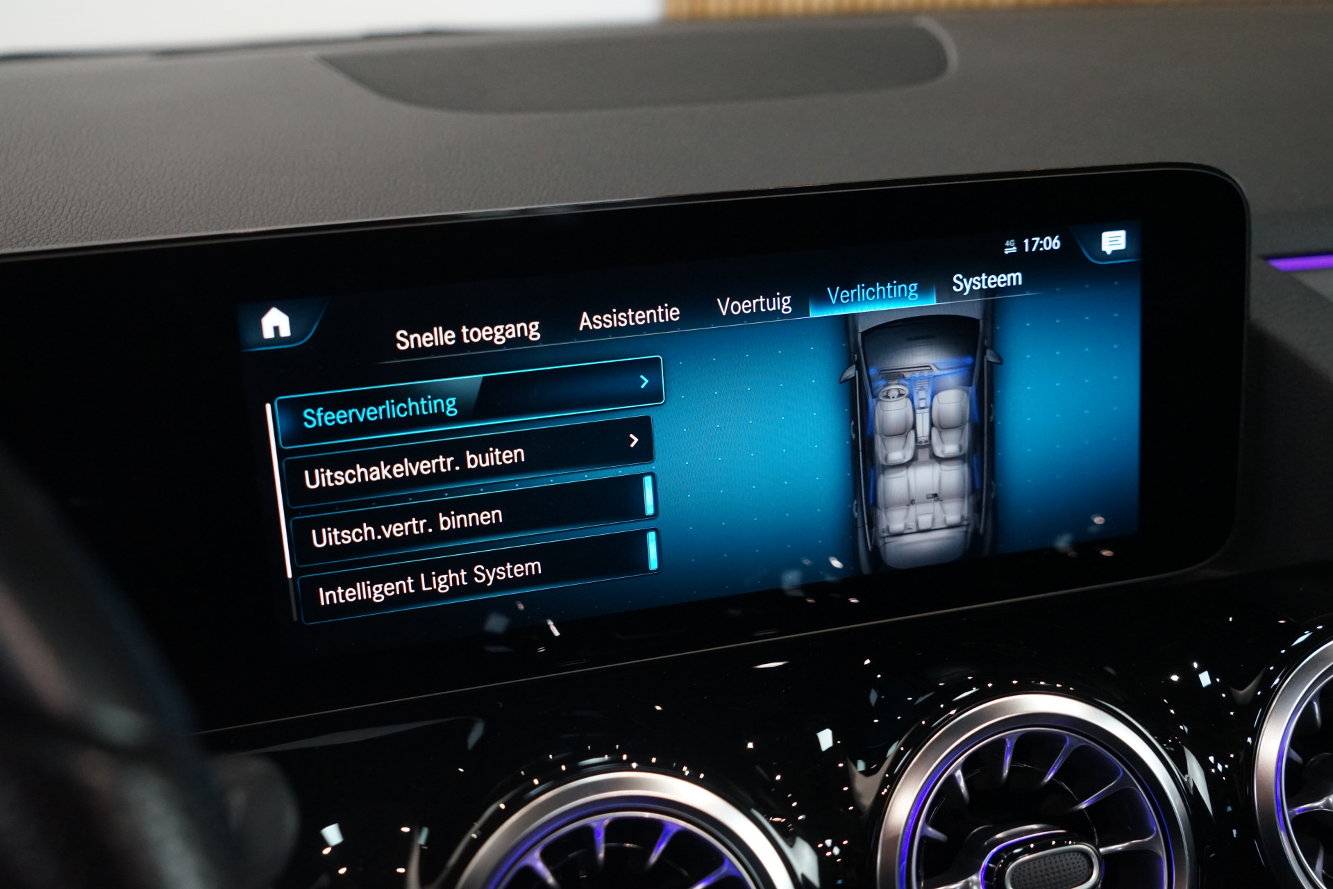 Mercedes-Benz GLA 250 e AMG 45473377-61.jpg | Autocenter Oss