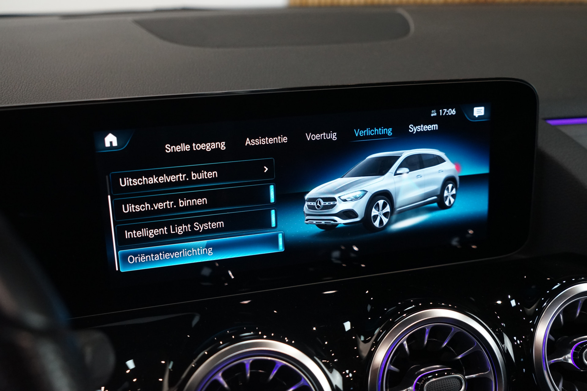 Mercedes-Benz GLA 250 e AMG 45473377-62.jpg | Autocenter Oss