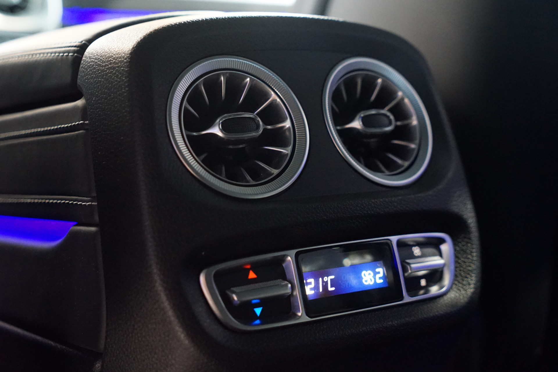 Mercedes-Benz G-Klasse 63 AMG | FULL OPTION | 45692278-15.jpg | Autocenter Oss