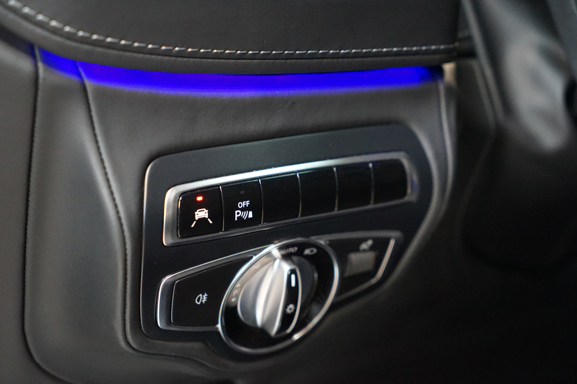 Mercedes-Benz G-Klasse 63 AMG | FULL OPTION | 45692278-38.jpg | Autocenter Oss