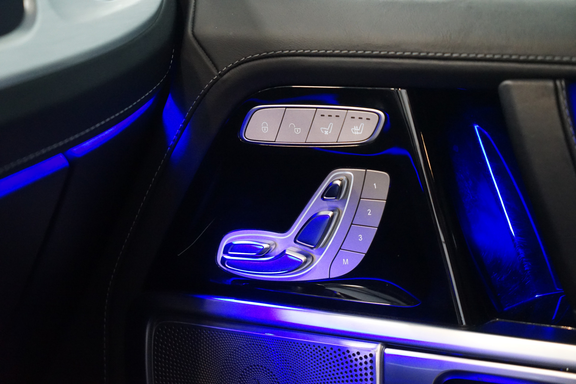 Mercedes-Benz G-Klasse 63 AMG | FULL OPTION | 45692278-58.jpg | Autocenter Oss