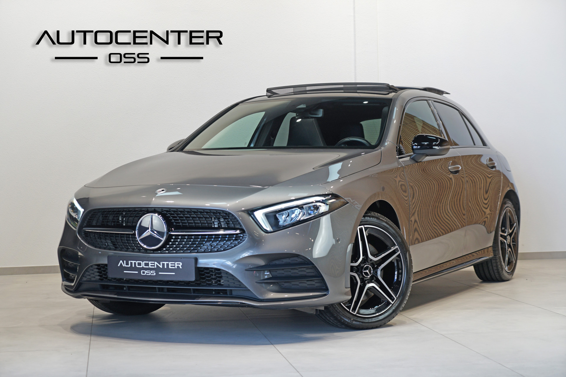 Mercedes-Benz A-Klasse 250 e AMG 46135251-0.jpg | Autocenter Oss