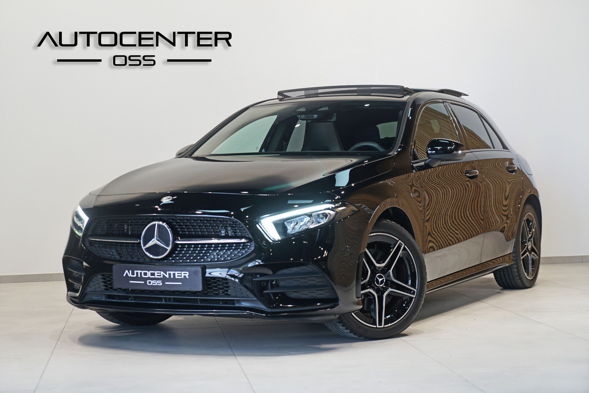 Mercedes-Benz A-Klasse 250 e AMG 46470753-0.jpg | Autocenter Oss