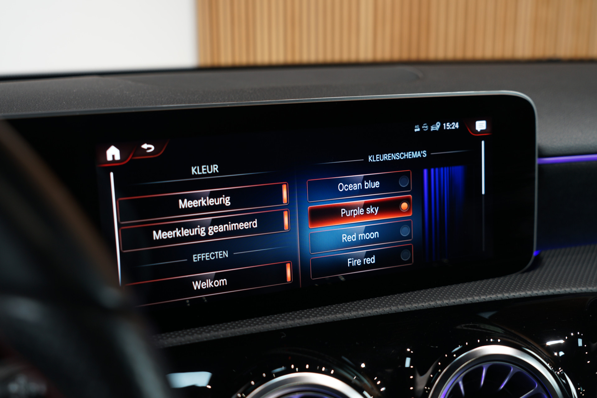 Mercedes-Benz A-Klasse 250 e AMG 46470753-47.jpg | Autocenter Oss