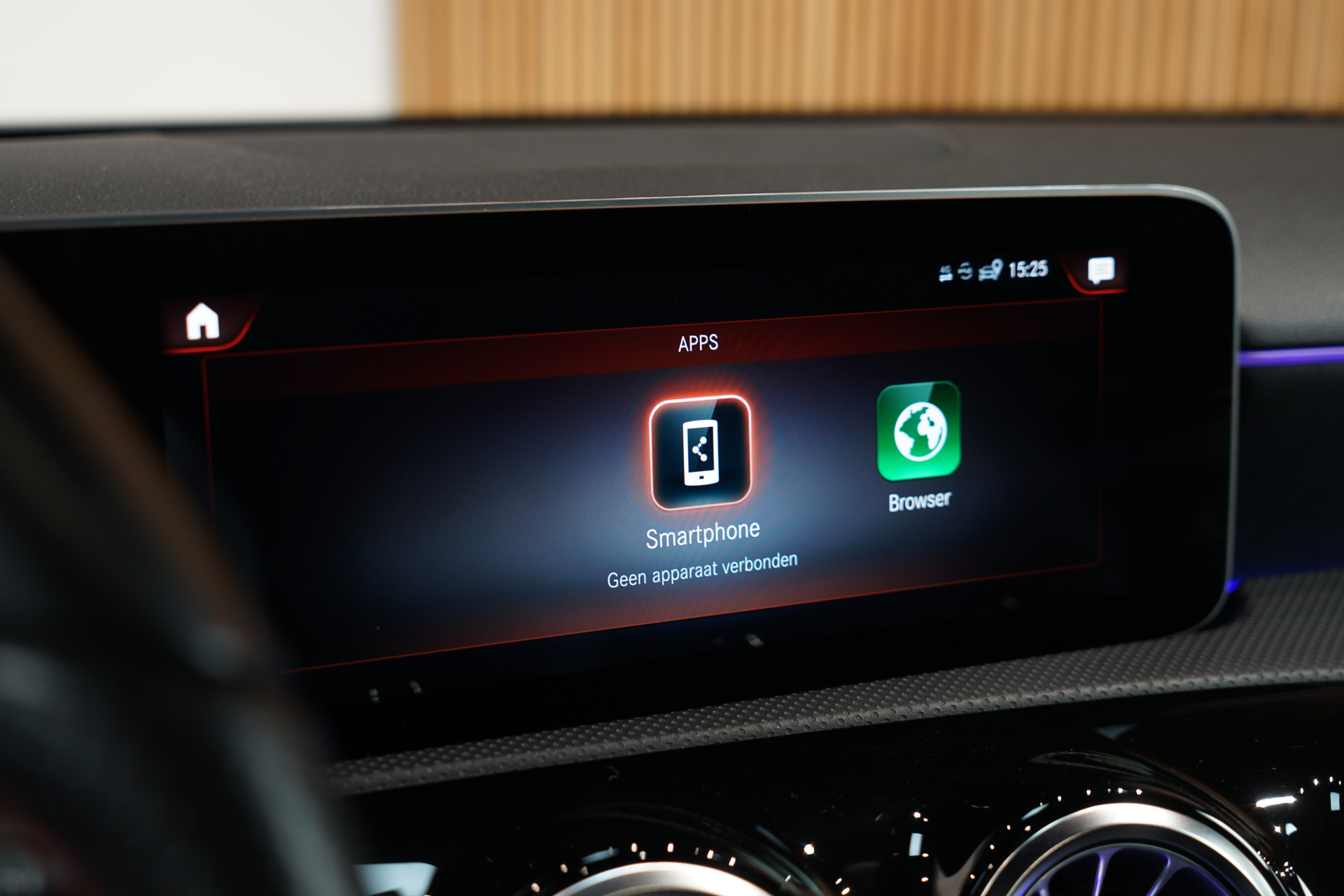 Mercedes-Benz A-Klasse 250 e AMG 46470753-49.jpg | Autocenter Oss