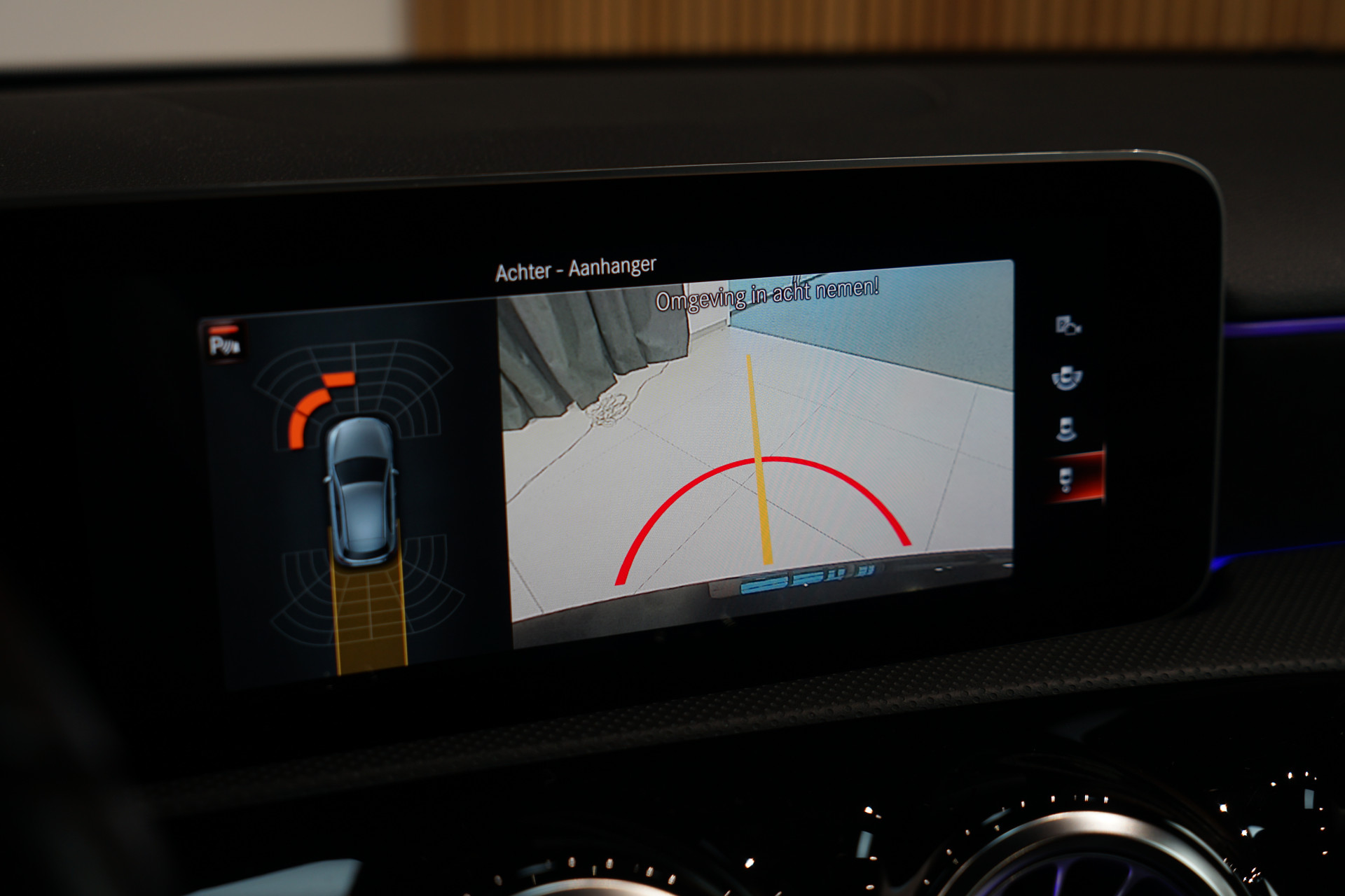 Mercedes-Benz A-Klasse 250 e AMG 46470753-61.jpg | Autocenter Oss