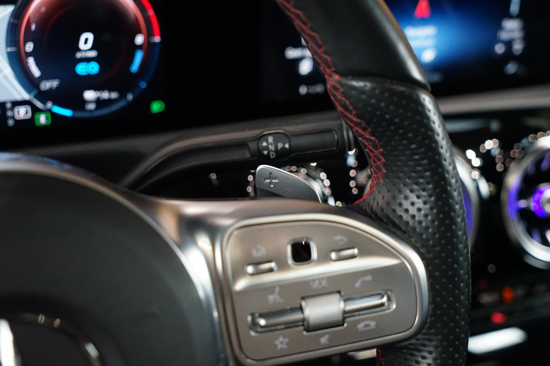 Mercedes-Benz A-Klasse 250 e AMG 46470753-62.jpg | Autocenter Oss