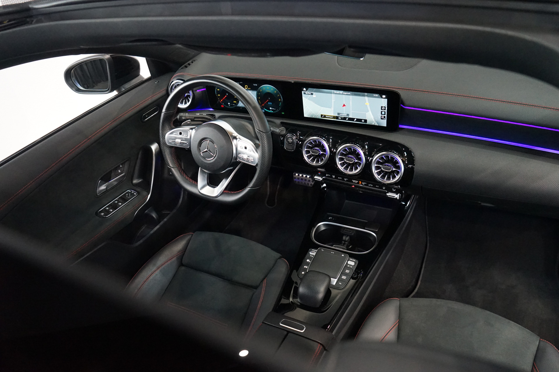 Mercedes-Benz CLA-Klasse 250 e 46530485-15.jpg | Autocenter Oss