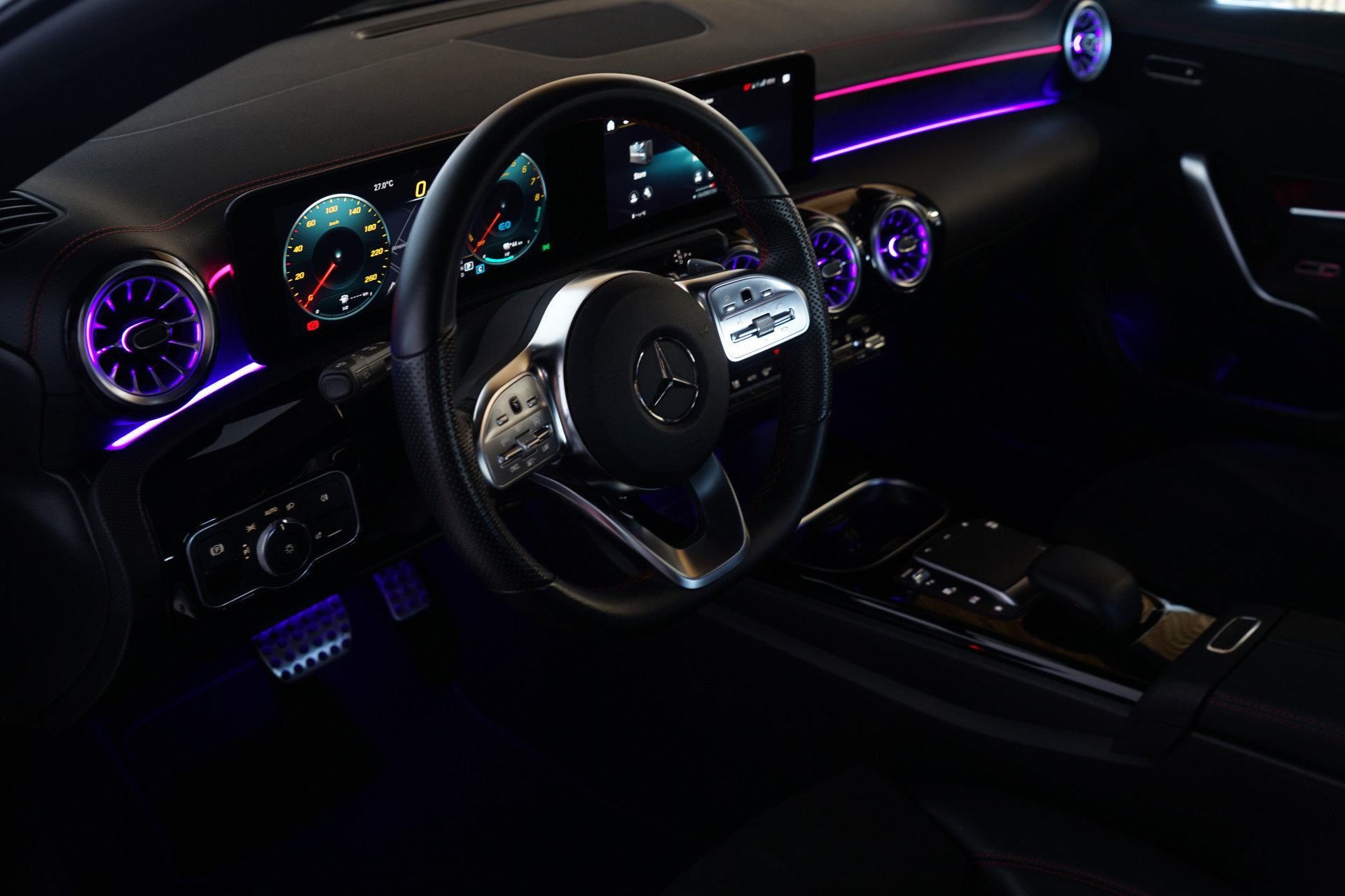 Mercedes-Benz CLA-Klasse 250 e 46530485-16.jpg | Autocenter Oss