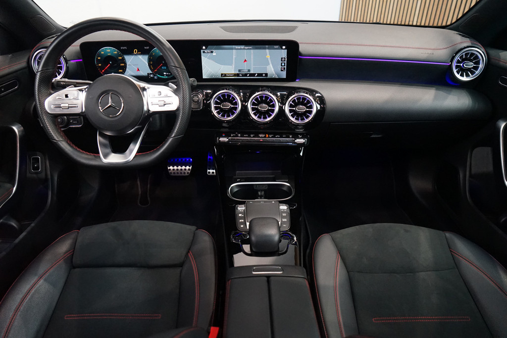 Mercedes-Benz CLA-Klasse 250 e AMG 46530485-2.jpg | Autocenter Oss
