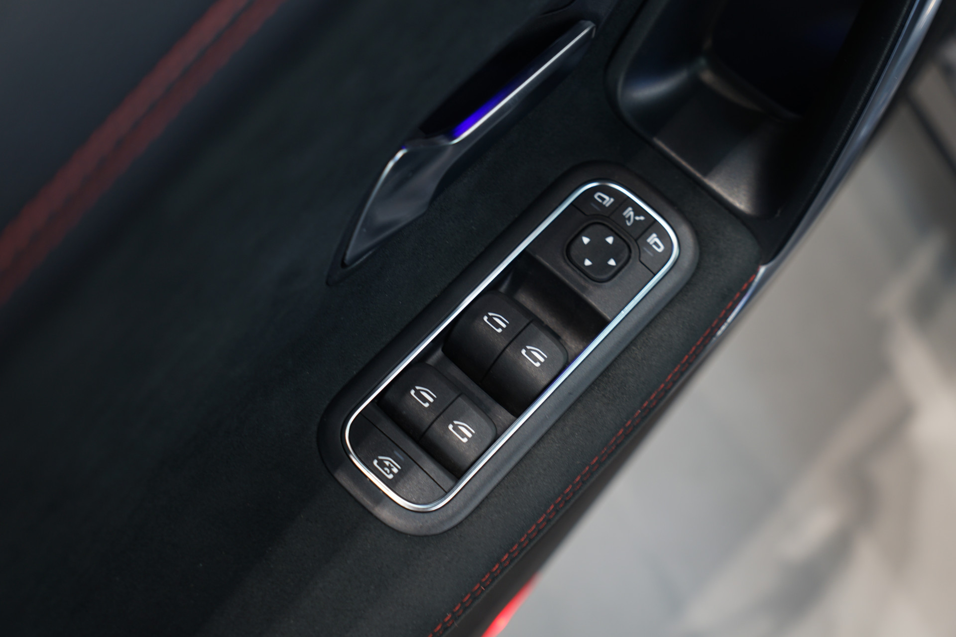 Mercedes-Benz CLA-Klasse 250 e 46530485-25.jpg | Autocenter Oss