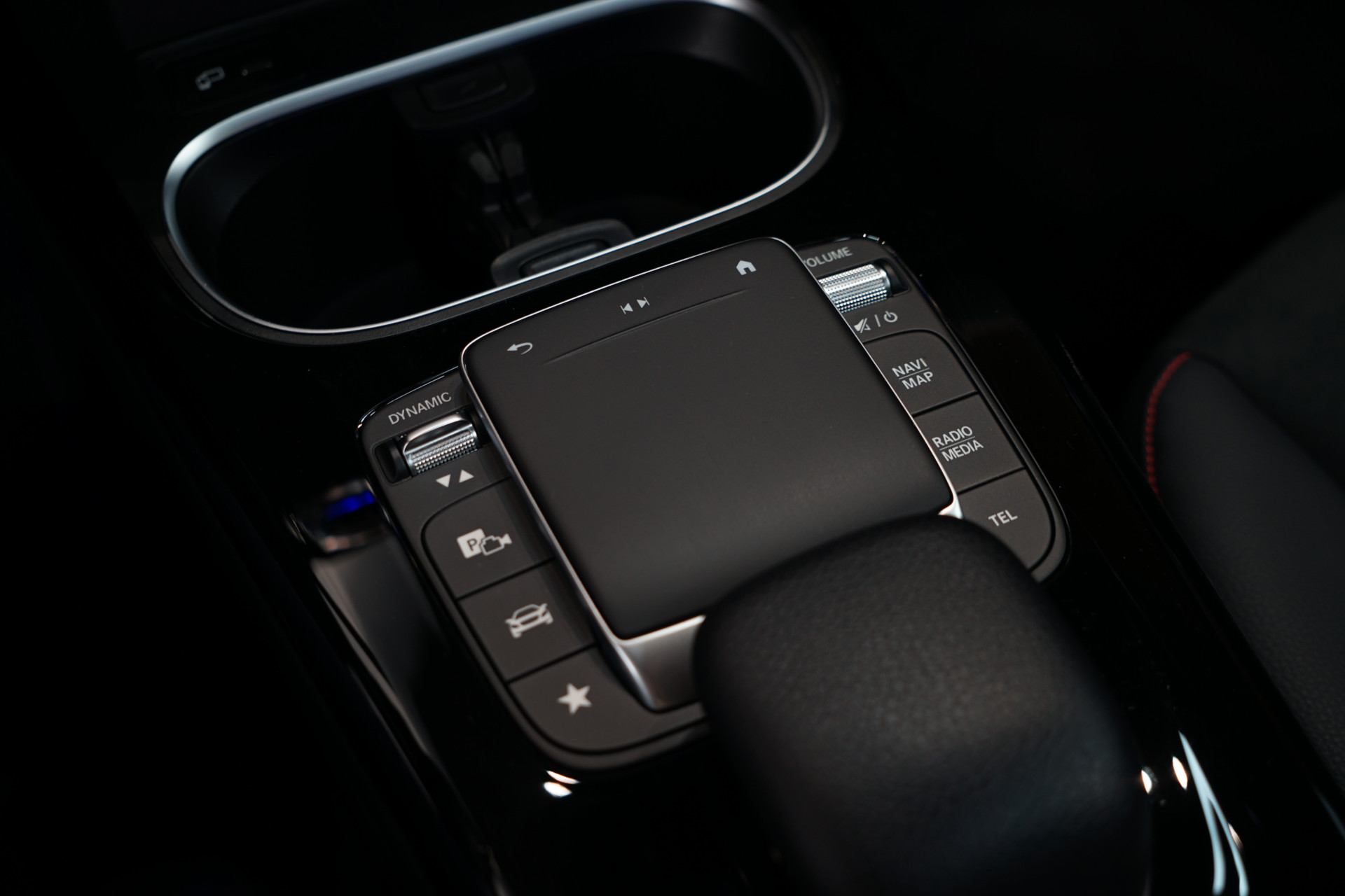 Mercedes-Benz CLA-Klasse 250 e 46530485-29.jpg | Autocenter Oss