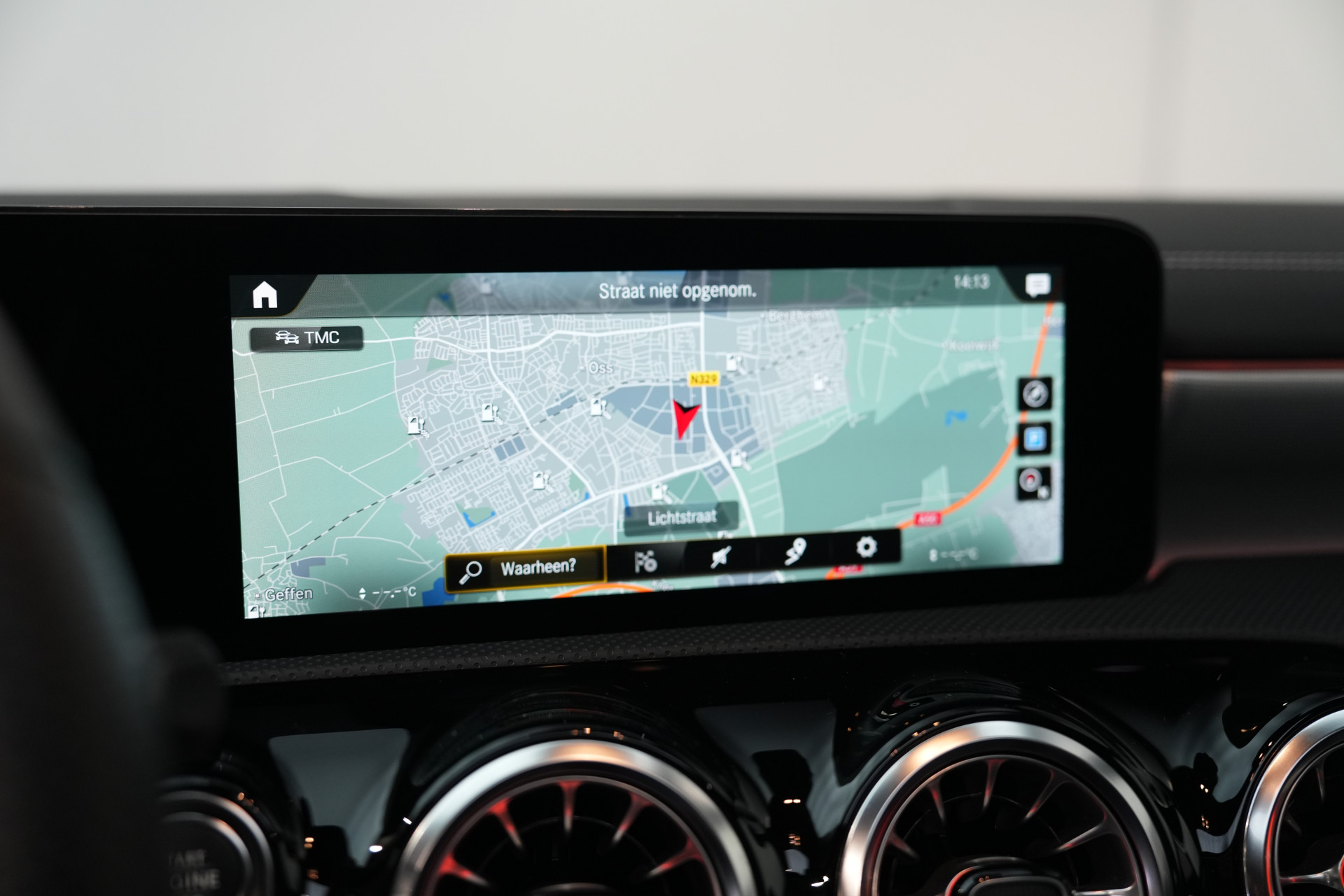 Mercedes-Benz A-Klasse 250 e AMG 47660897-13.jpg | Autocenter Oss