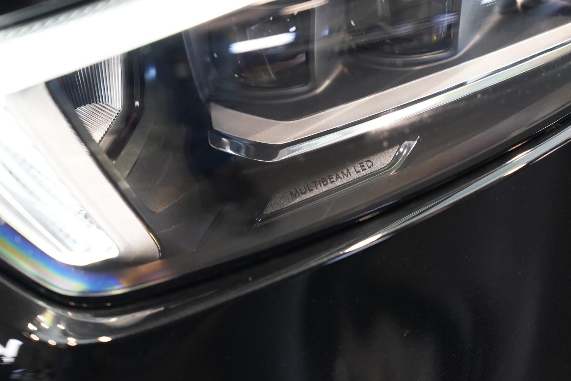 Mercedes-Benz A-Klasse 250 e AMG 47660897-27.jpg | Autocenter Oss