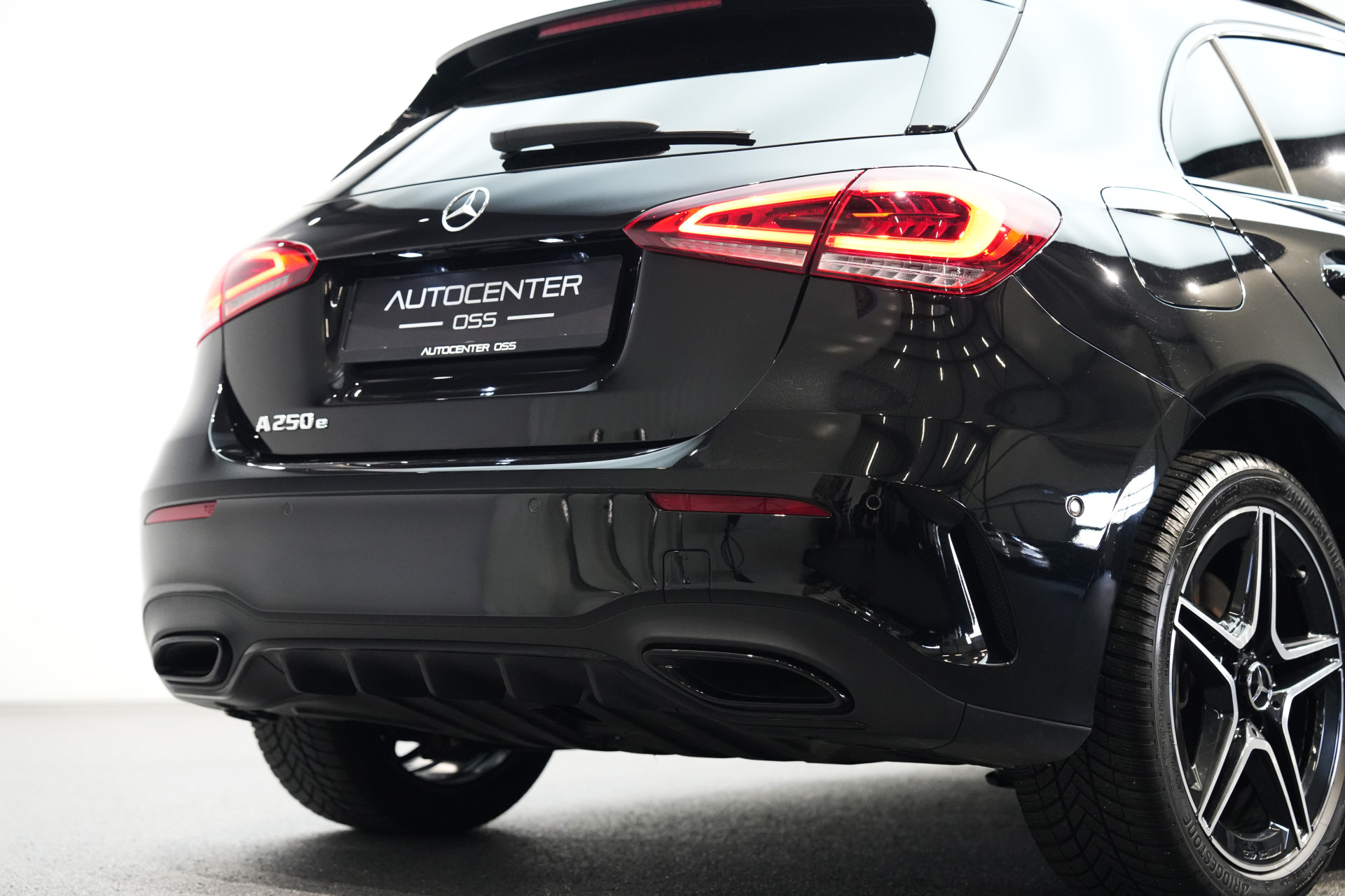 Mercedes-Benz A-Klasse 250 e AMG 47660897-34.jpg | Autocenter Oss