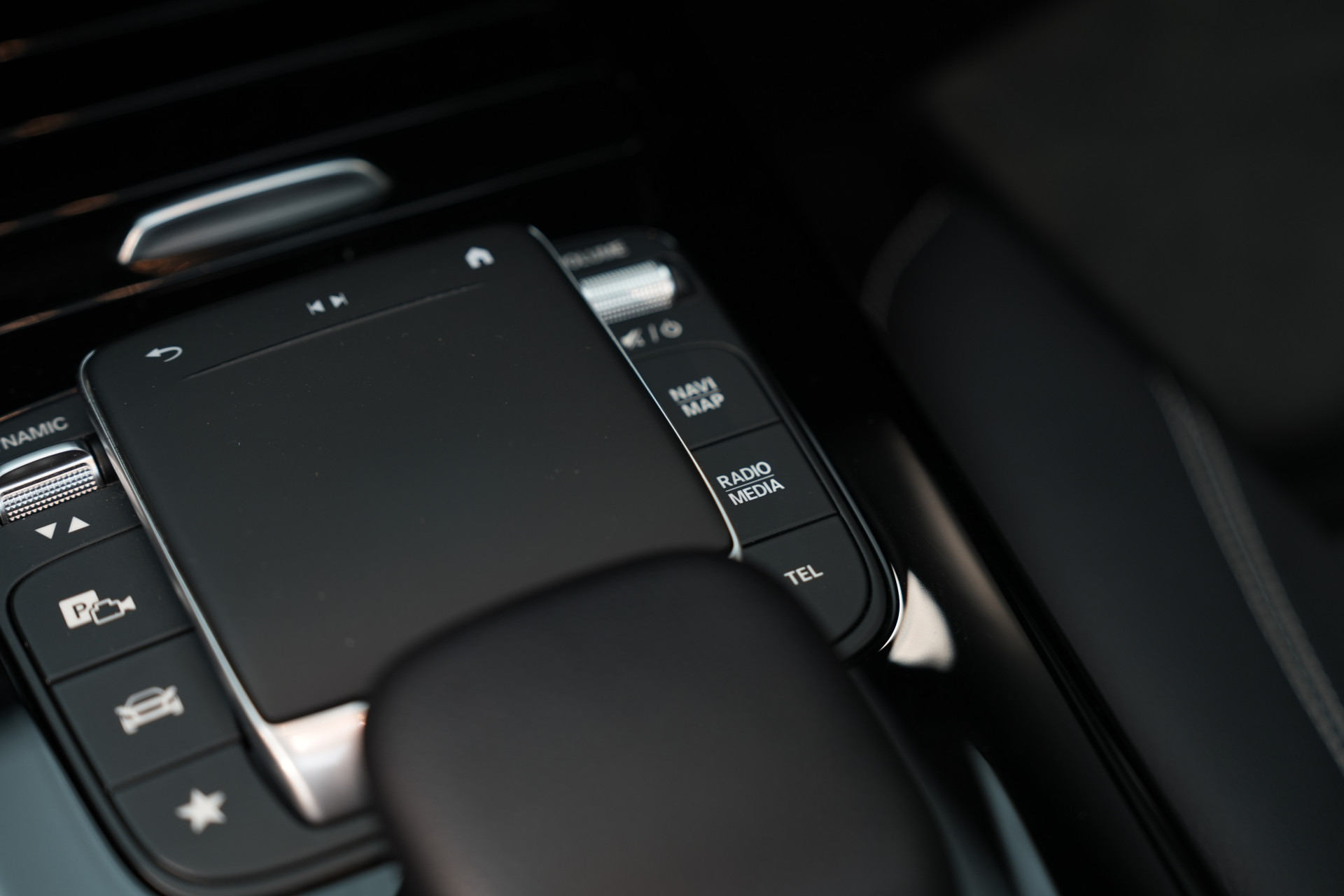 Mercedes-Benz A-Klasse 250 e AMG 47660897-63.jpg | Autocenter Oss