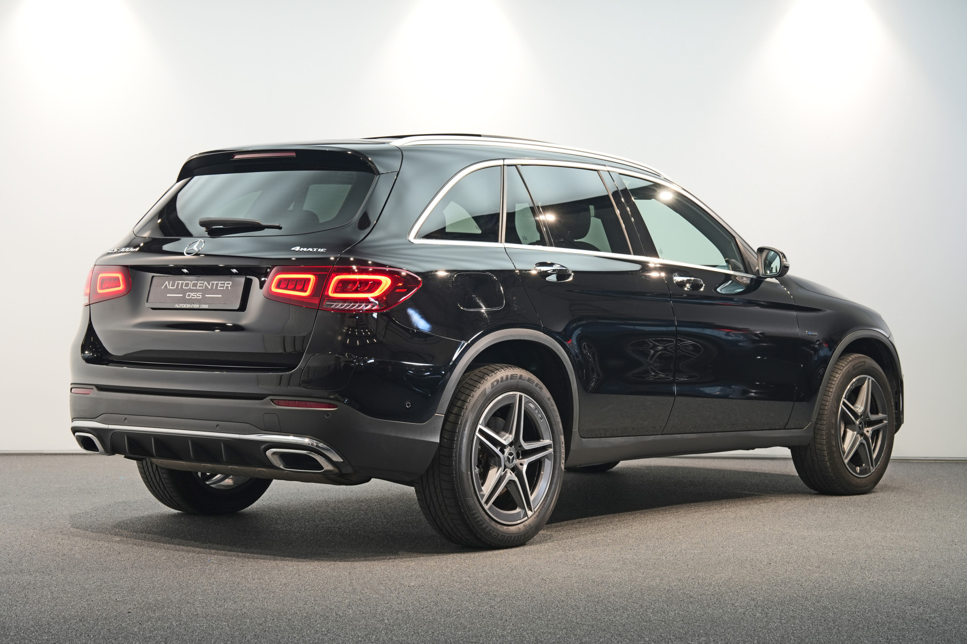 Mercedes-Benz GLC 300e 4MATIC AMG 47737976-2.jpg | Autocenter Oss