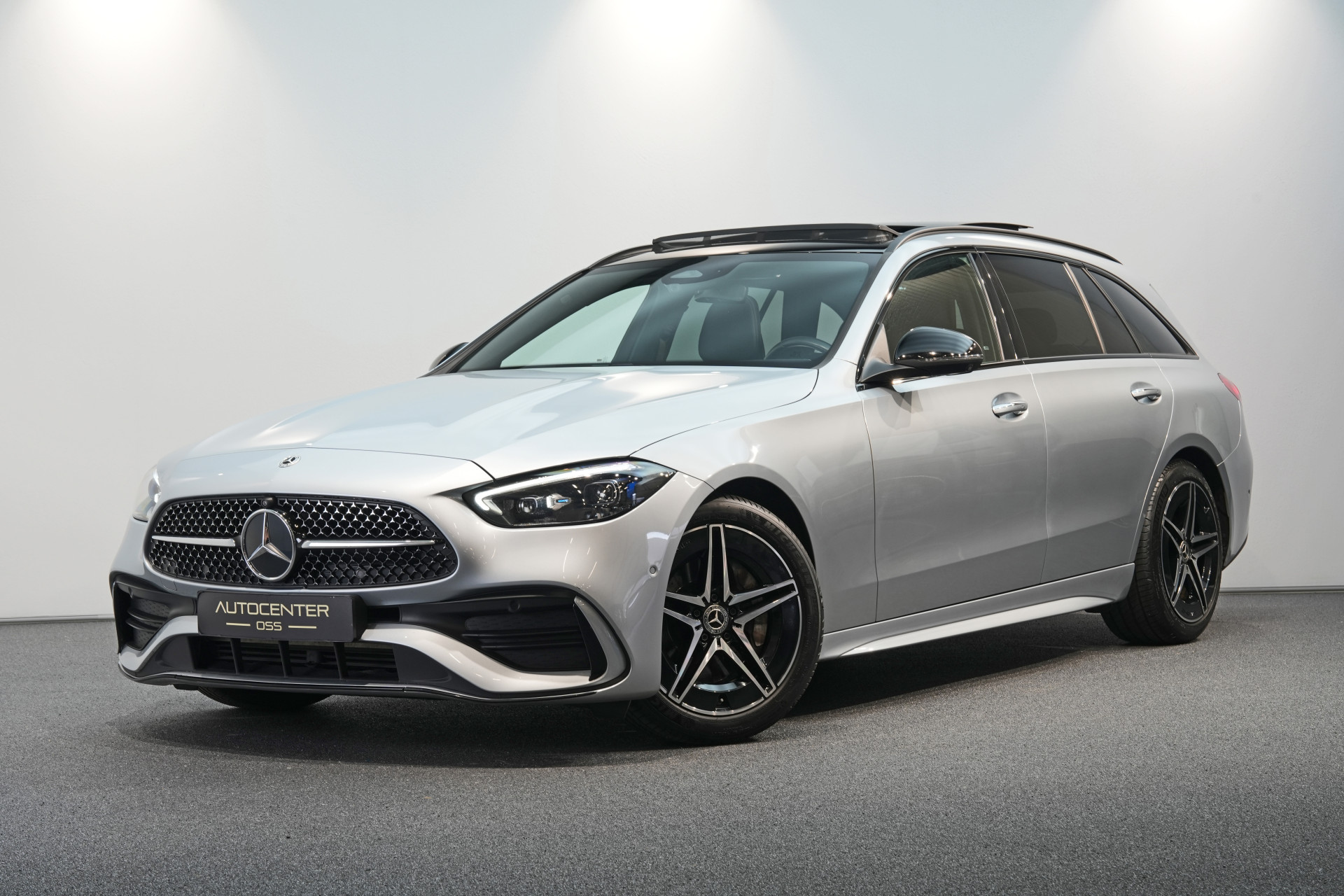 Mercedes-Benz C-Klasse Estate 200 AMG 47942078-0.jpg | Autocenter Oss