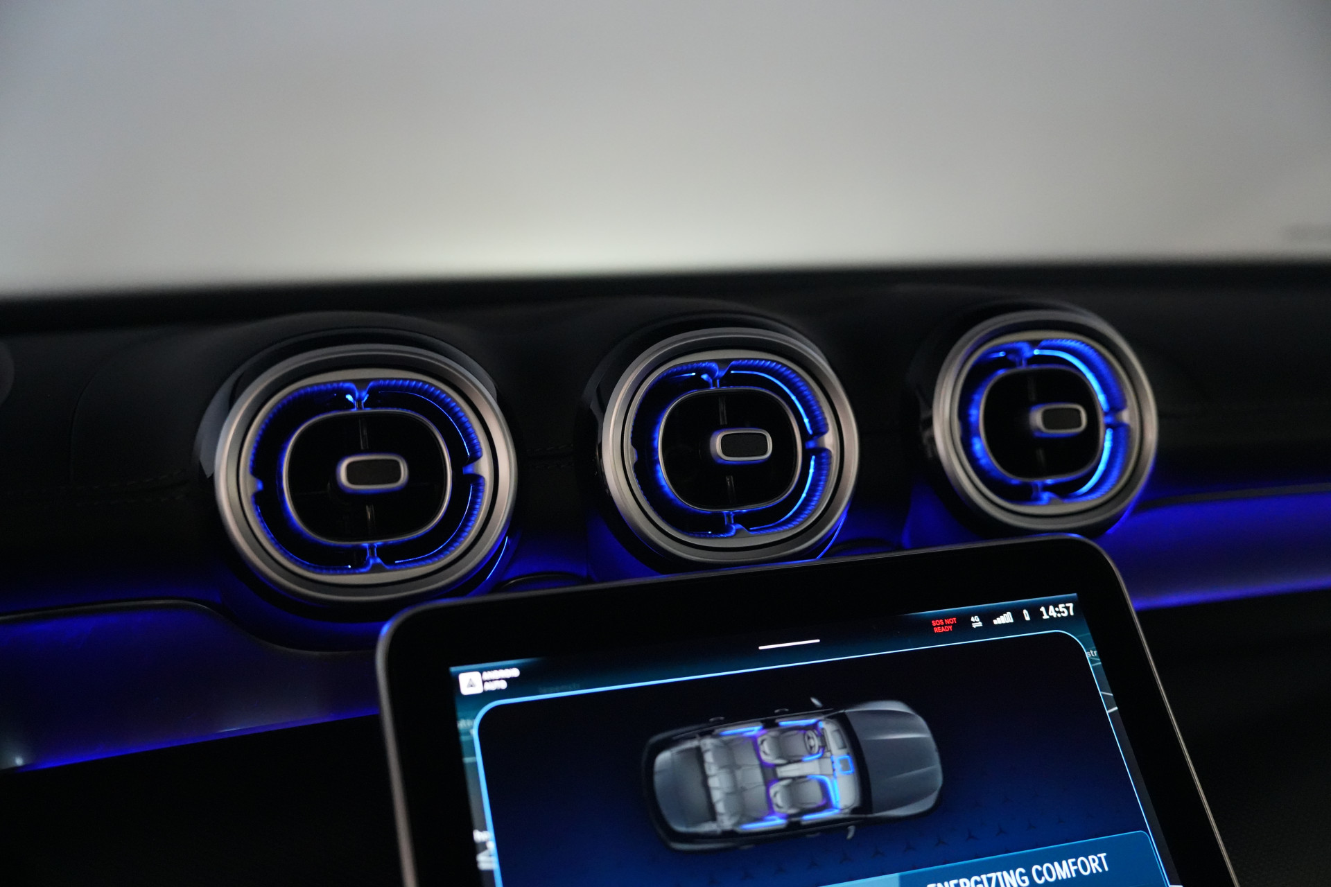 Mercedes-Benz GLC 300e 4MATIC AMG Premium+ 48517843-17.jpg | Autocenter Oss