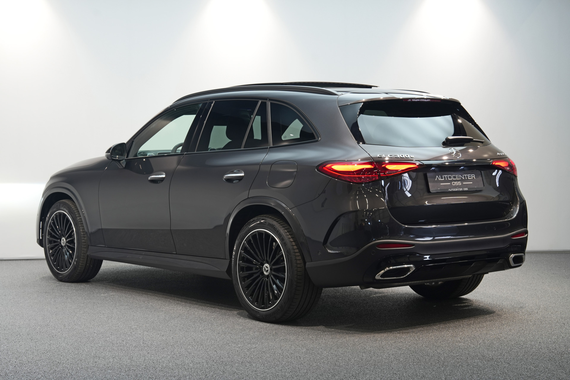 Mercedes-Benz GLC 300e 4MATIC AMG Premium+ 48517843-20.jpg | Autocenter Oss