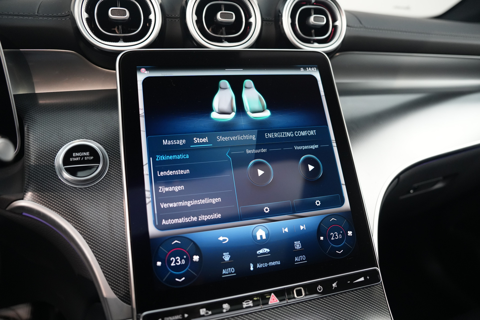 Mercedes-Benz GLC 300e 4MATIC AMG Premium+ 48517843-68.jpg | Autocenter Oss