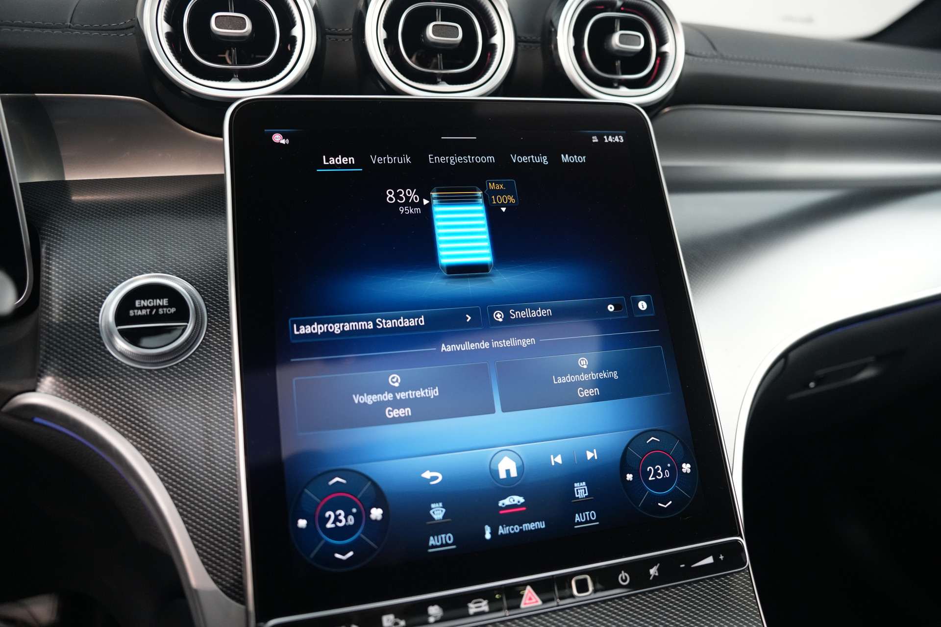 Mercedes-Benz GLC 300e 4MATIC AMG Premium+ 48517843-73.jpg | Autocenter Oss