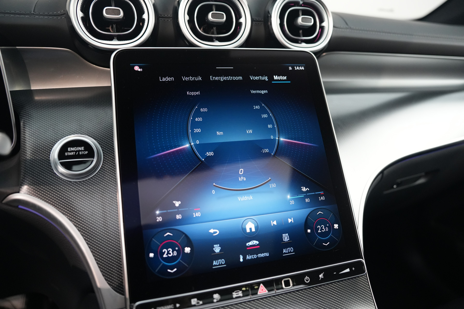 Mercedes-Benz GLC 300e 4MATIC AMG Premium+ 48517843-75.jpg | Autocenter Oss