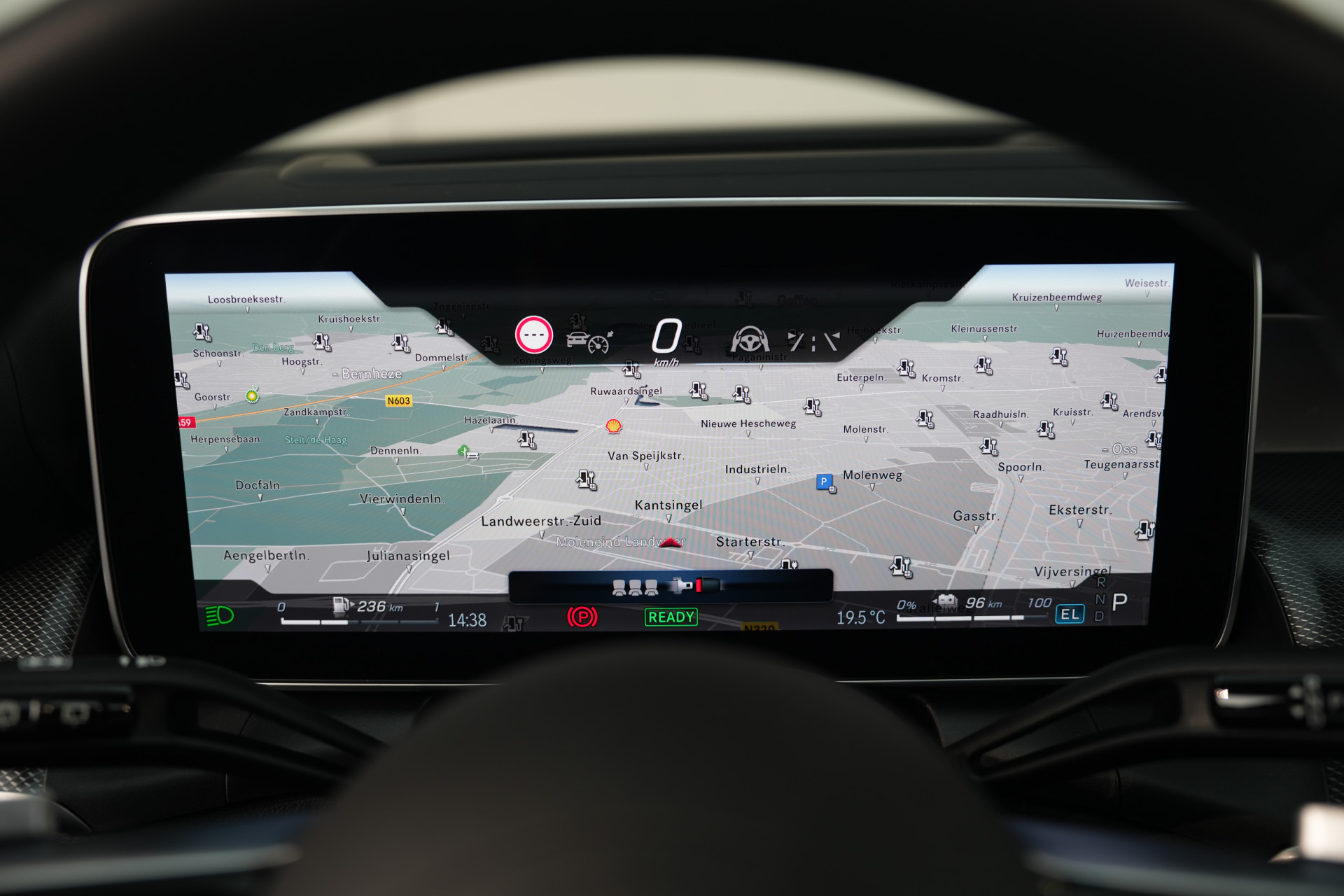 Mercedes-Benz GLC 300e 4MATIC AMG Premium+ 48517843-8.jpg | Autocenter Oss