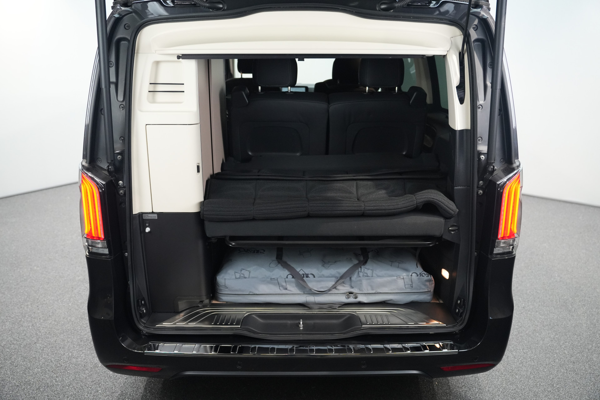 Mercedes-Benz  Marco Polo V300 4MATIC AMG 48523716-15.jpg | Autocenter Oss