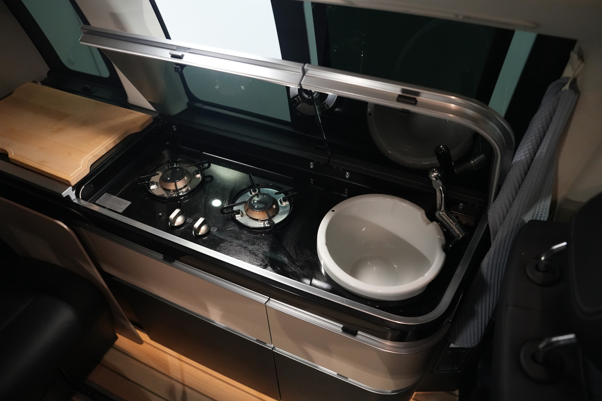 Mercedes-Benz  Marco Polo V300 4MATIC AMG 48523716-24.jpg | Autocenter Oss