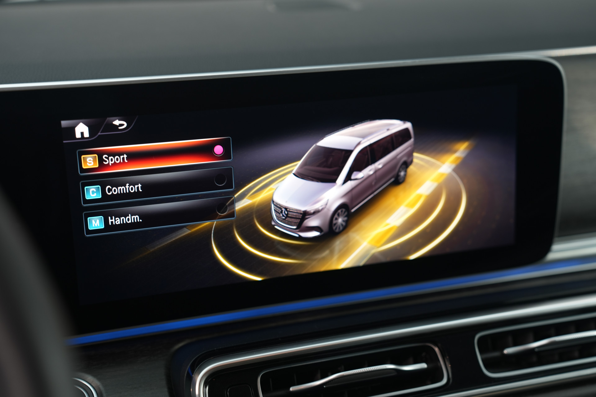 Mercedes-Benz  Marco Polo V300 4MATIC AMG 48523716-30.jpg | Autocenter Oss