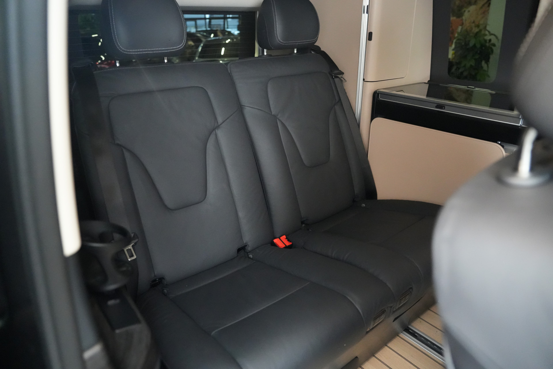 Mercedes-Benz  Marco Polo V300 4MATIC AMG 48523716-47.jpg | Autocenter Oss