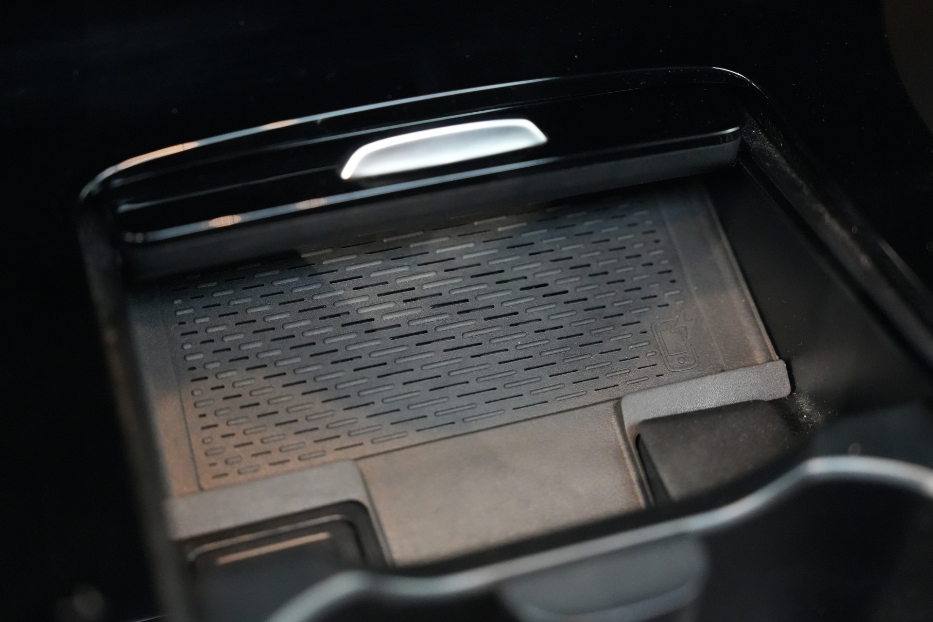 Mercedes-Benz A-Klasse 250 e AMG 48655097-22.jpg | Autocenter Oss