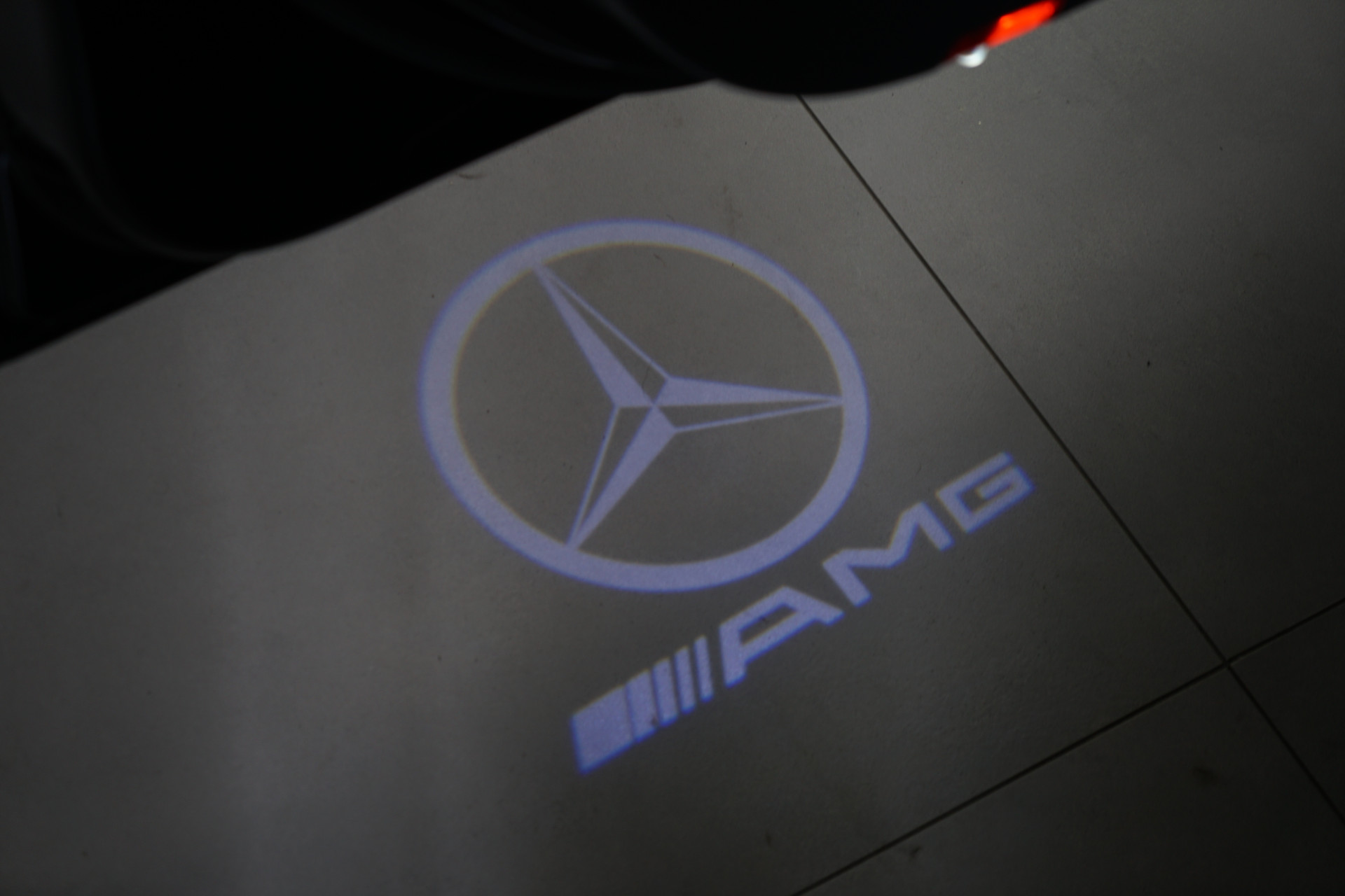 Mercedes-Benz A-Klasse 250 e AMG 48655378-31.jpg | Autocenter Oss