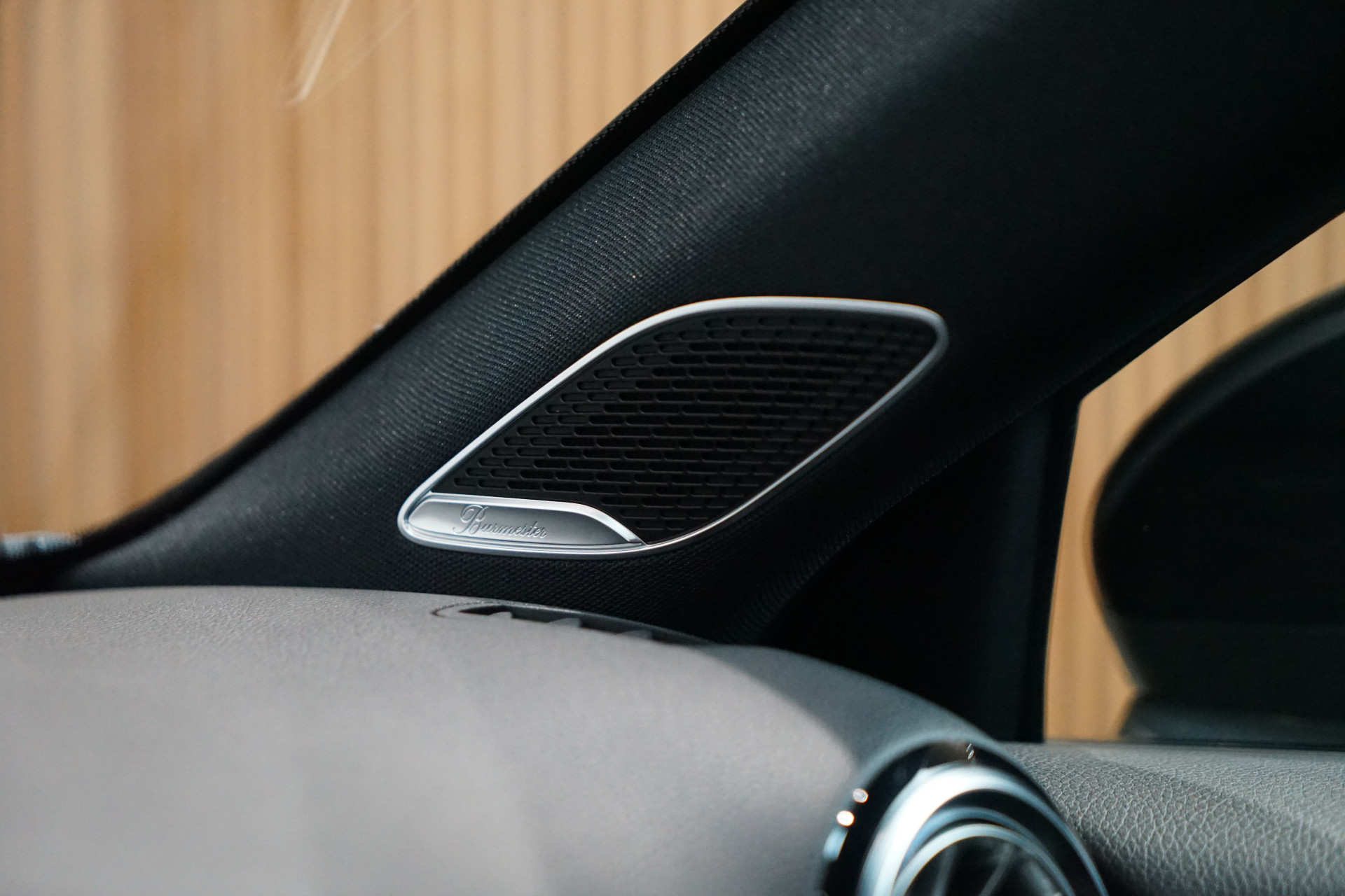 Mercedes-Benz CLA-Klasse Shooting Brake 250 e AMG 48841225-16.jpg | Autocenter Oss