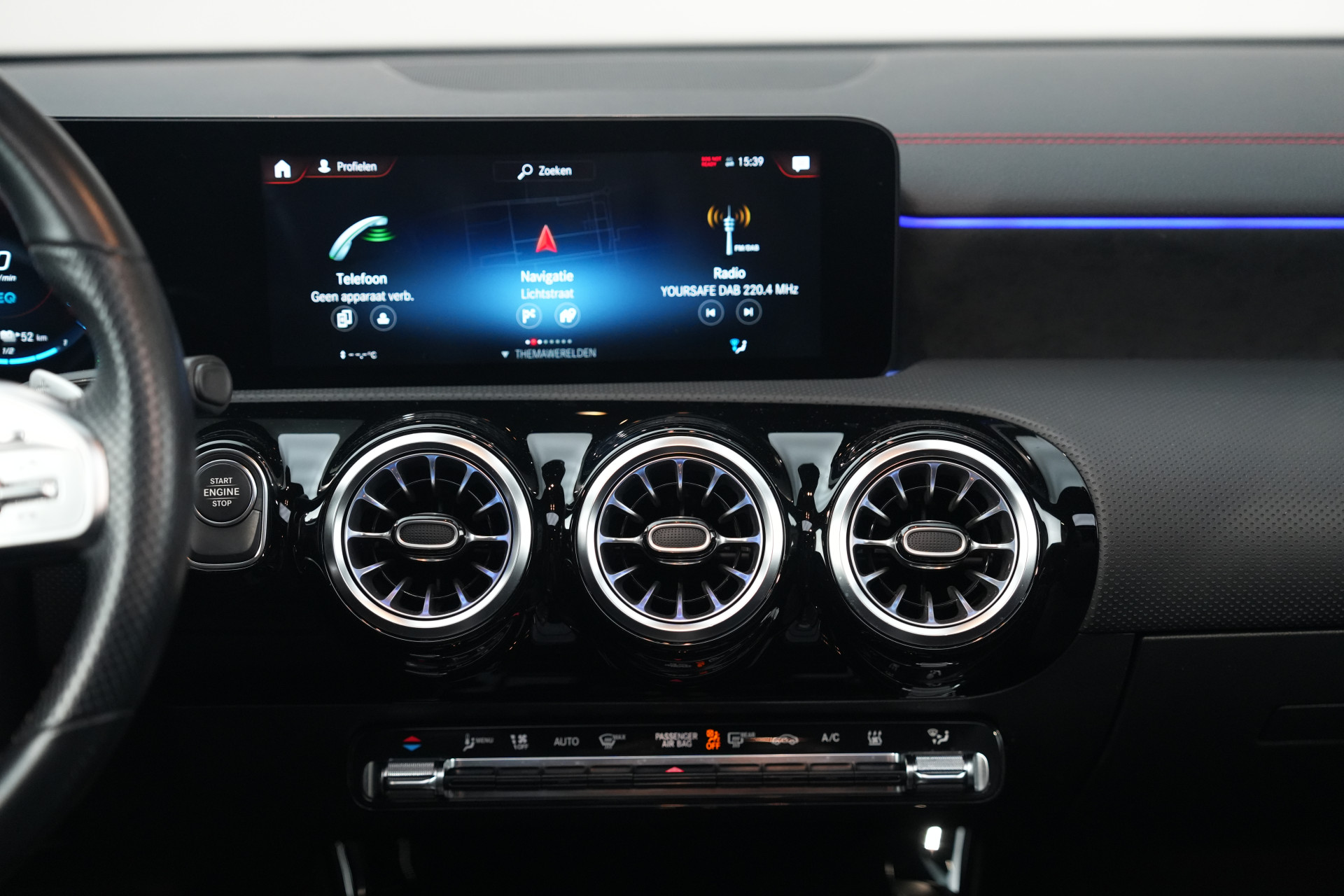 Mercedes-Benz CLA-Klasse Shooting Brake 250 e AMG 48841225-23.jpg | Autocenter Oss