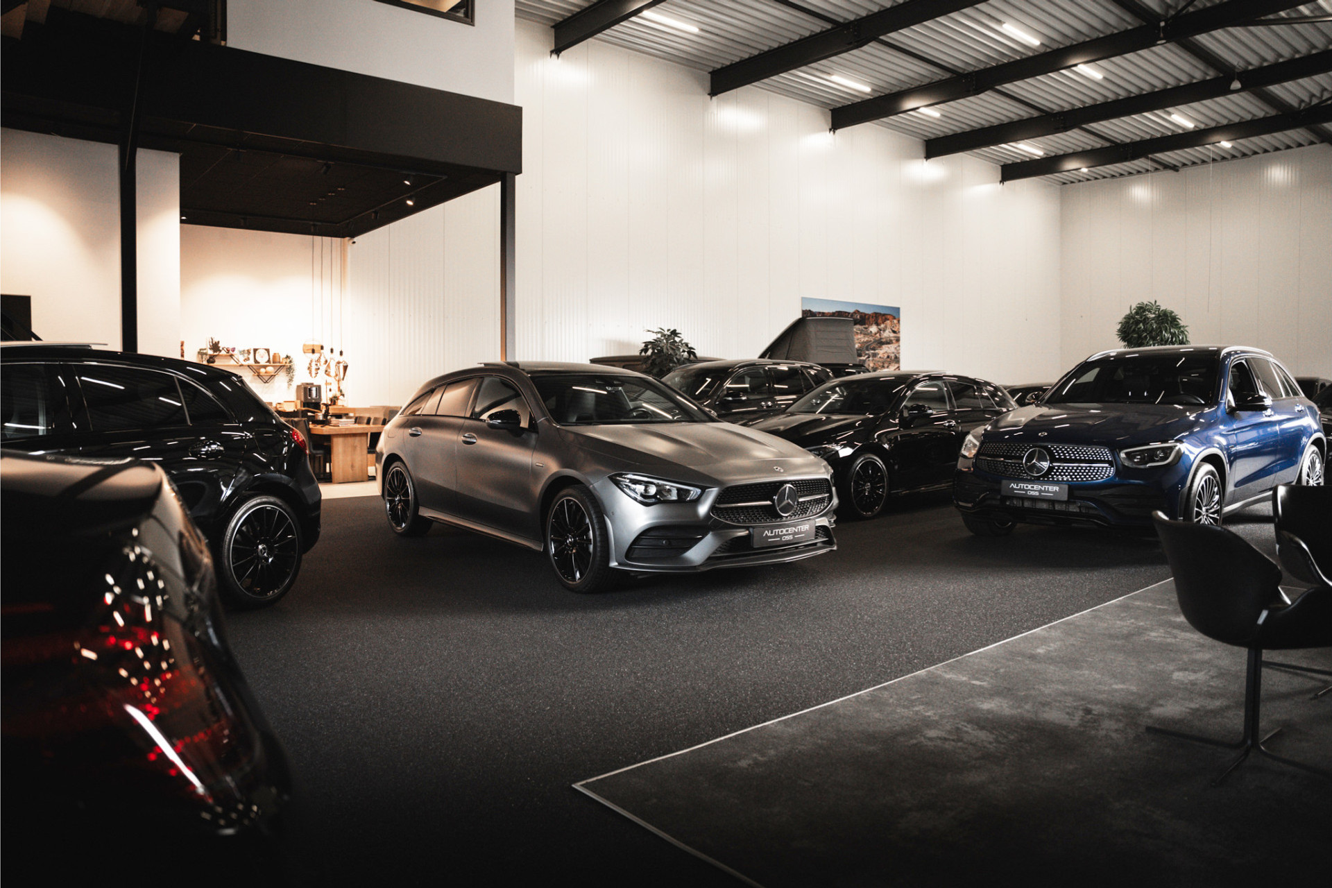 Mercedes-Benz CLA-Klasse Shooting Brake 250 e AMG 48841225-64.jpg | Autocenter Oss