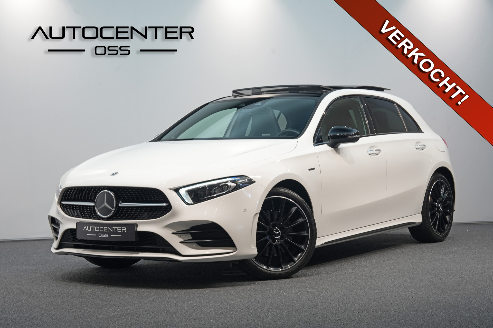 Mercedes-Benz A-Klasse 250 e AMG 48841231-0.jpg | Autocenter Oss