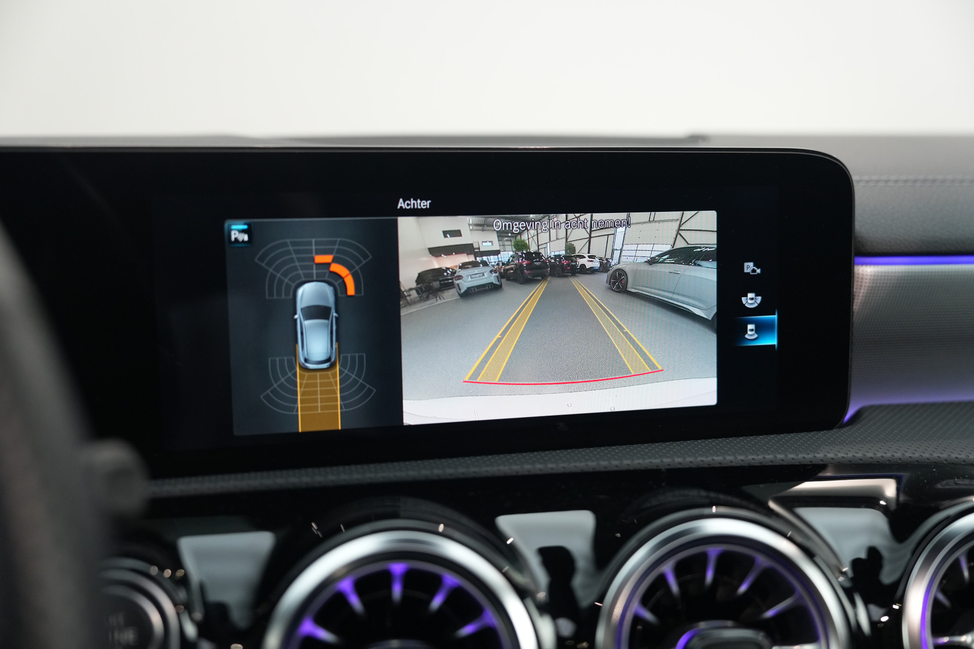 Mercedes-Benz A-Klasse 250 e AMG 48841231-32.jpg | Autocenter Oss