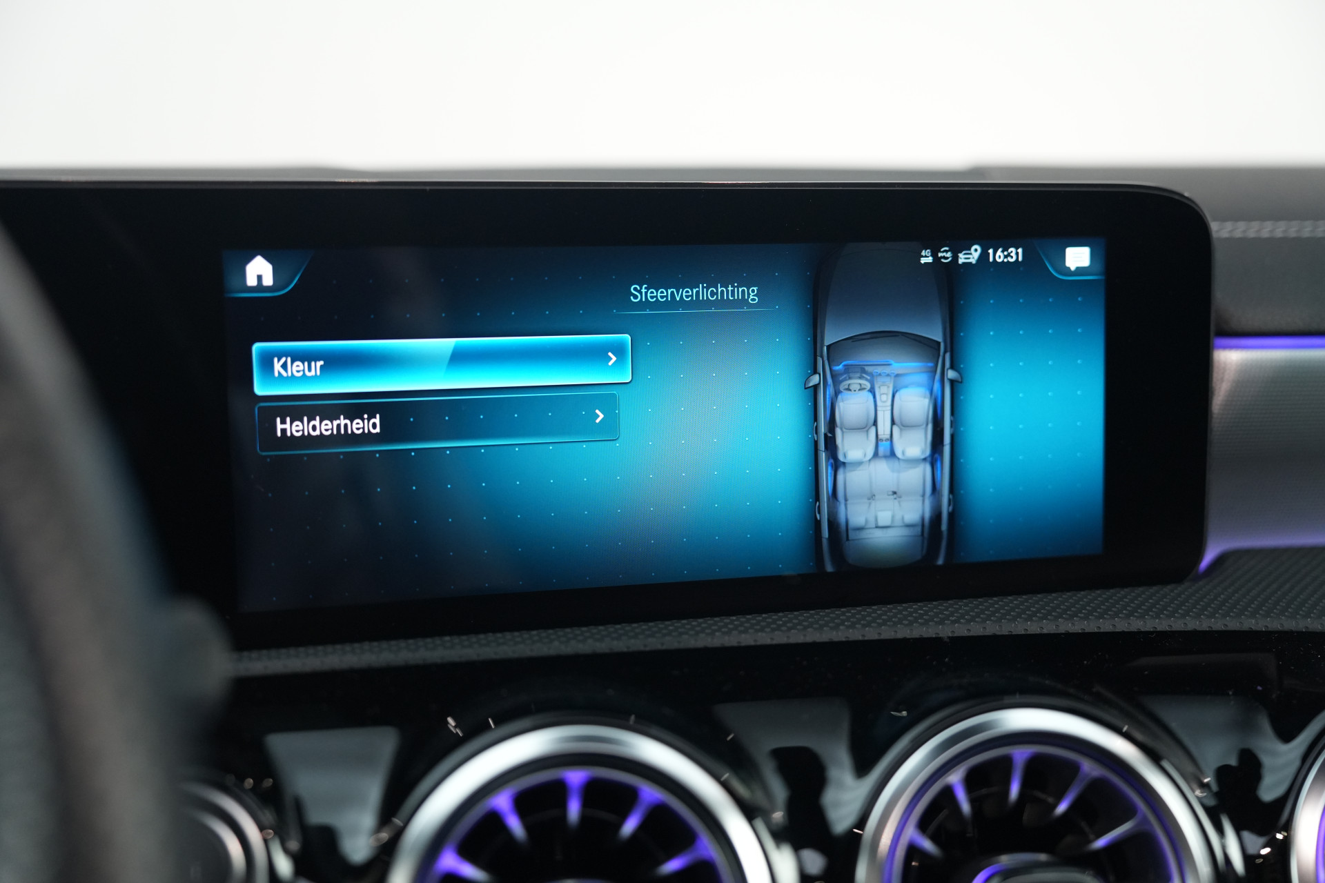 Mercedes-Benz A-Klasse 250 e AMG 48841231-56.jpg | Autocenter Oss