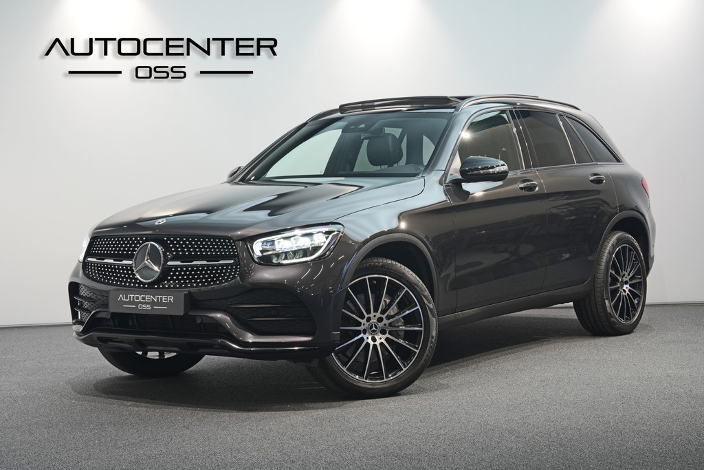 Mercedes-Benz GLC 300e 4MATIC AMG 51202295-0.jpg | Autocenter Oss